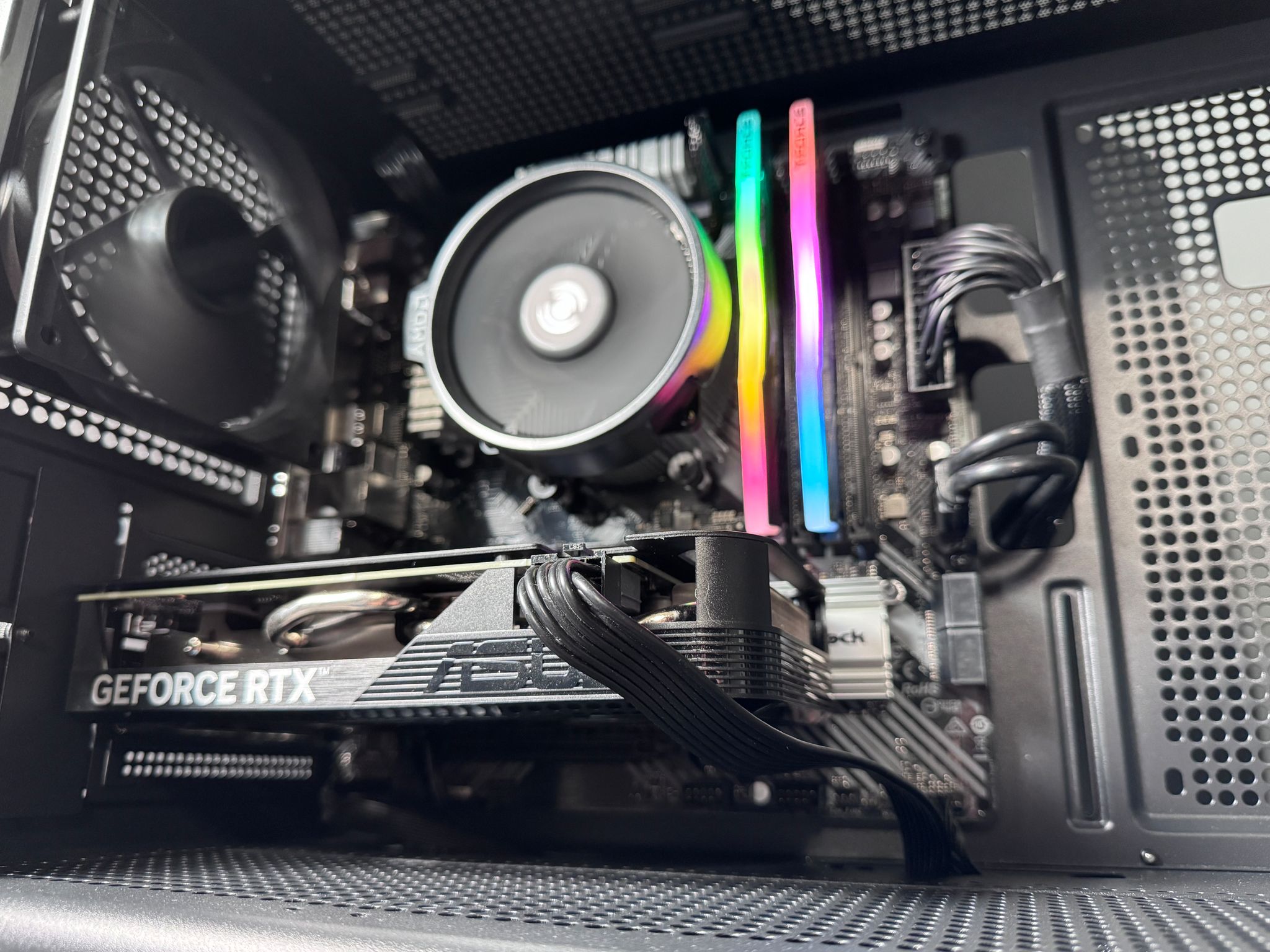 🪵WOODLAND🪵 Gaming PC | AMD Ryzen 5 3600 | 16GB | RTX 4060 | 1TB SSD | Win11 | Wi-Fi
