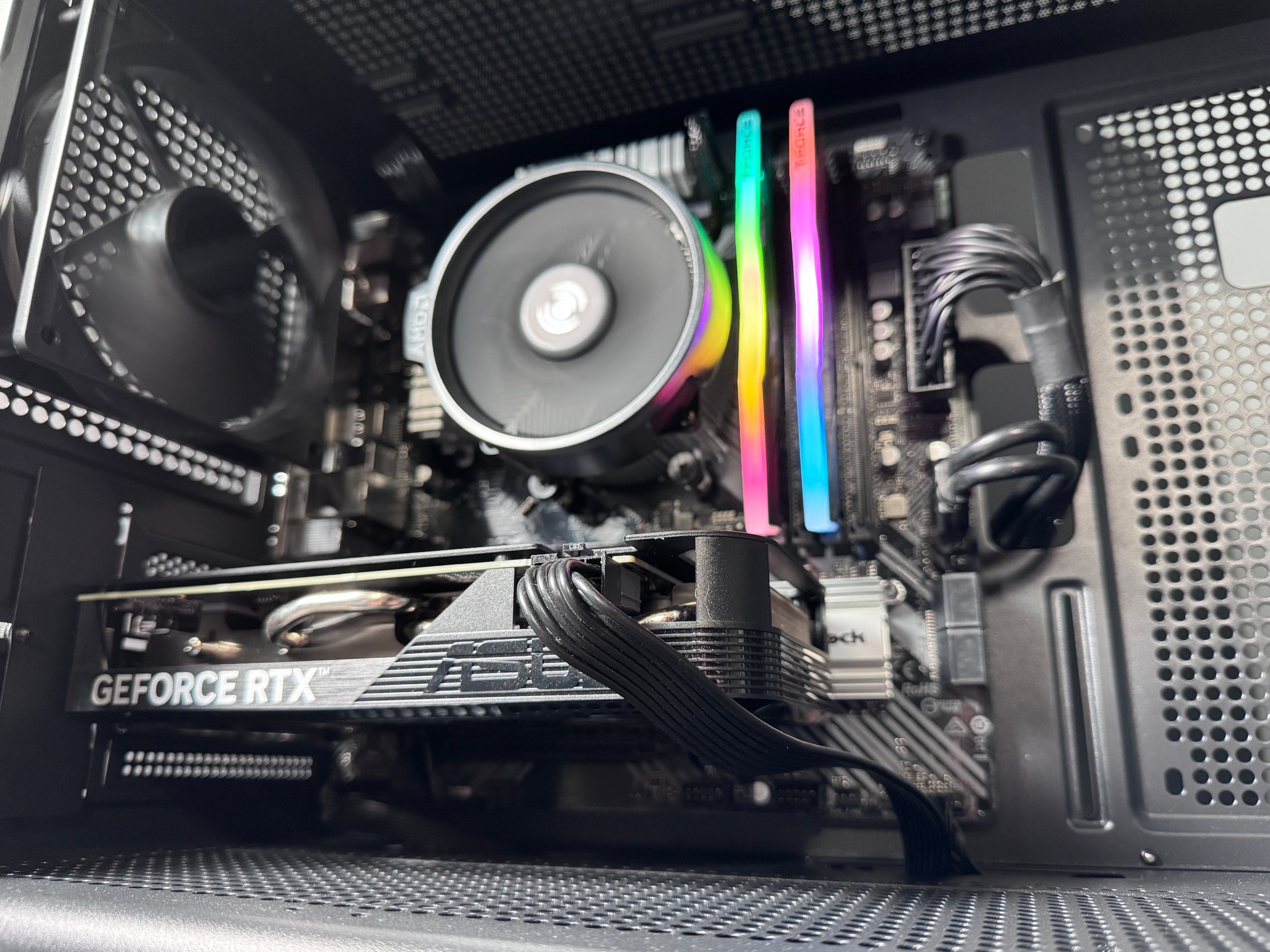 🪵WOODLAND🪵 Gaming PC | AMD Ryzen 5 3600 | 16GB | RTX 4060 | 1TB SSD | Win11 | Wi-Fi