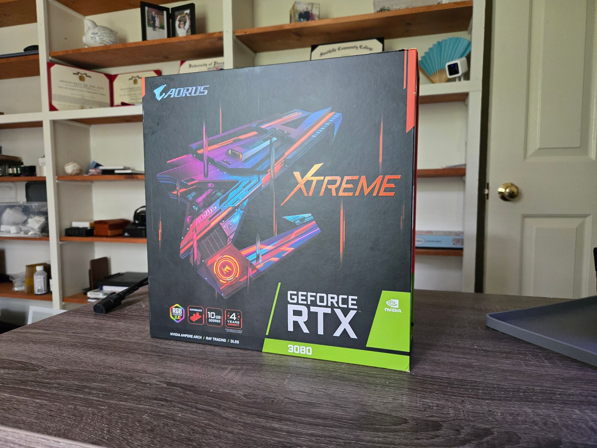 Gigabyte Aorus Xtreme Waterforce RTX 3080 10GB !!Needs custom loop!!
