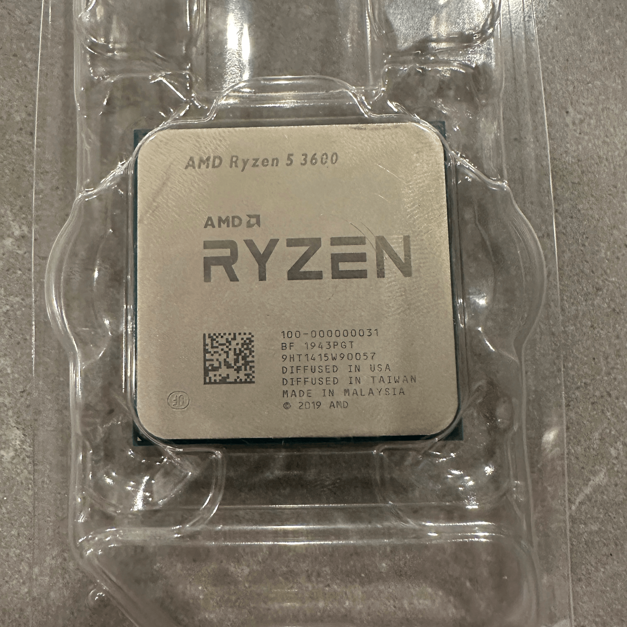 AMD Ryzen 5 3600 3.6 GHz 6-Core Processor / No Cooler/ No Box