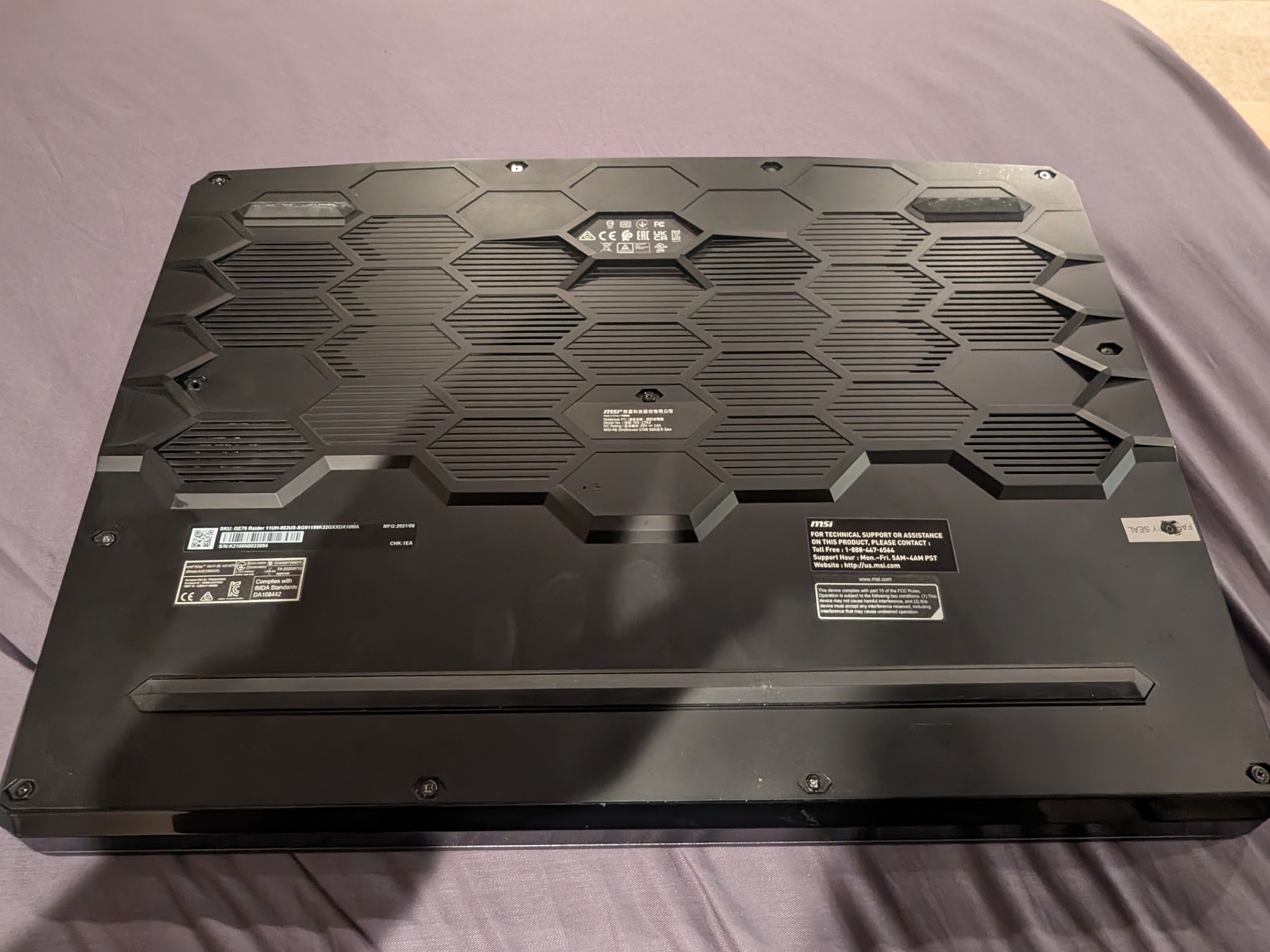 MSI Gaming Laptop GE76 Raider UH11-053 i9 11980HK Nvidia RTX 3080