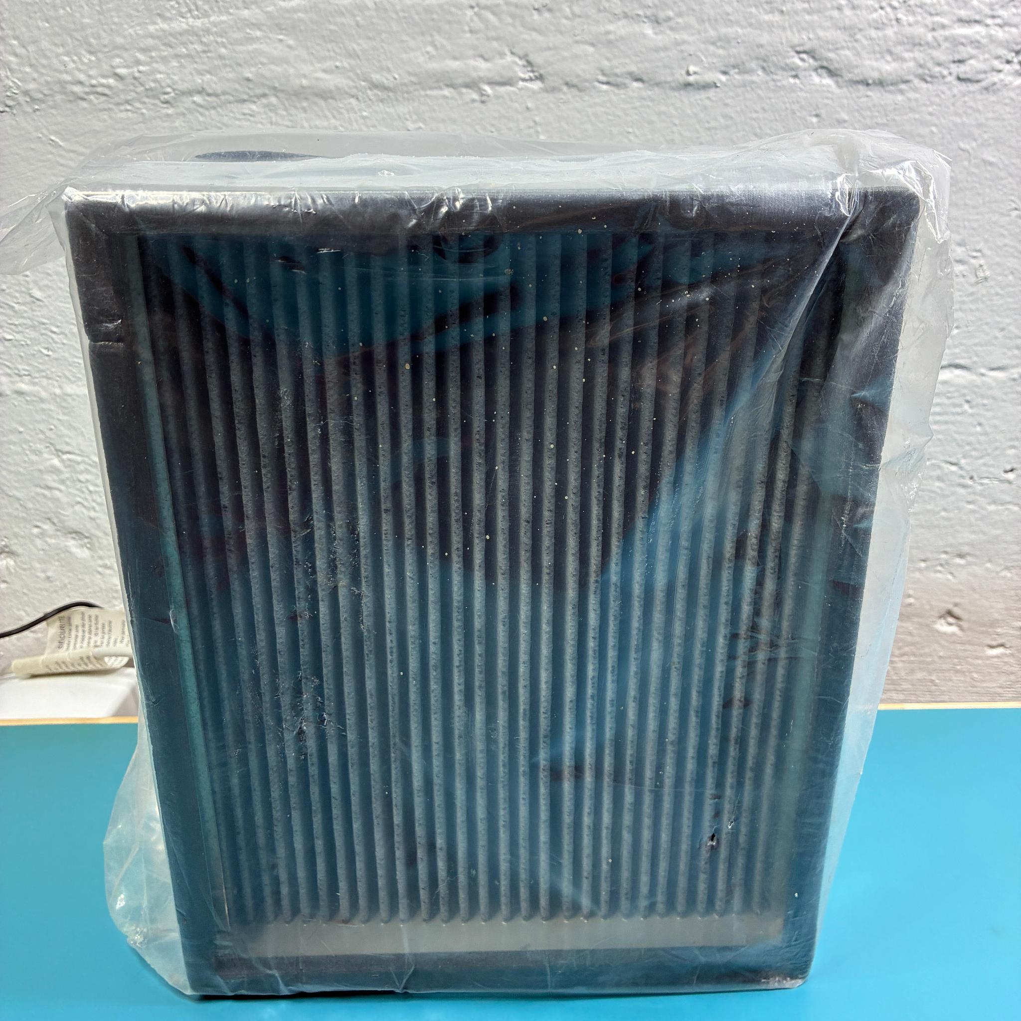 Hakko FA430 Fume Extractor + Duct Kit & Spare Filters (Electronics Lab Equipment)