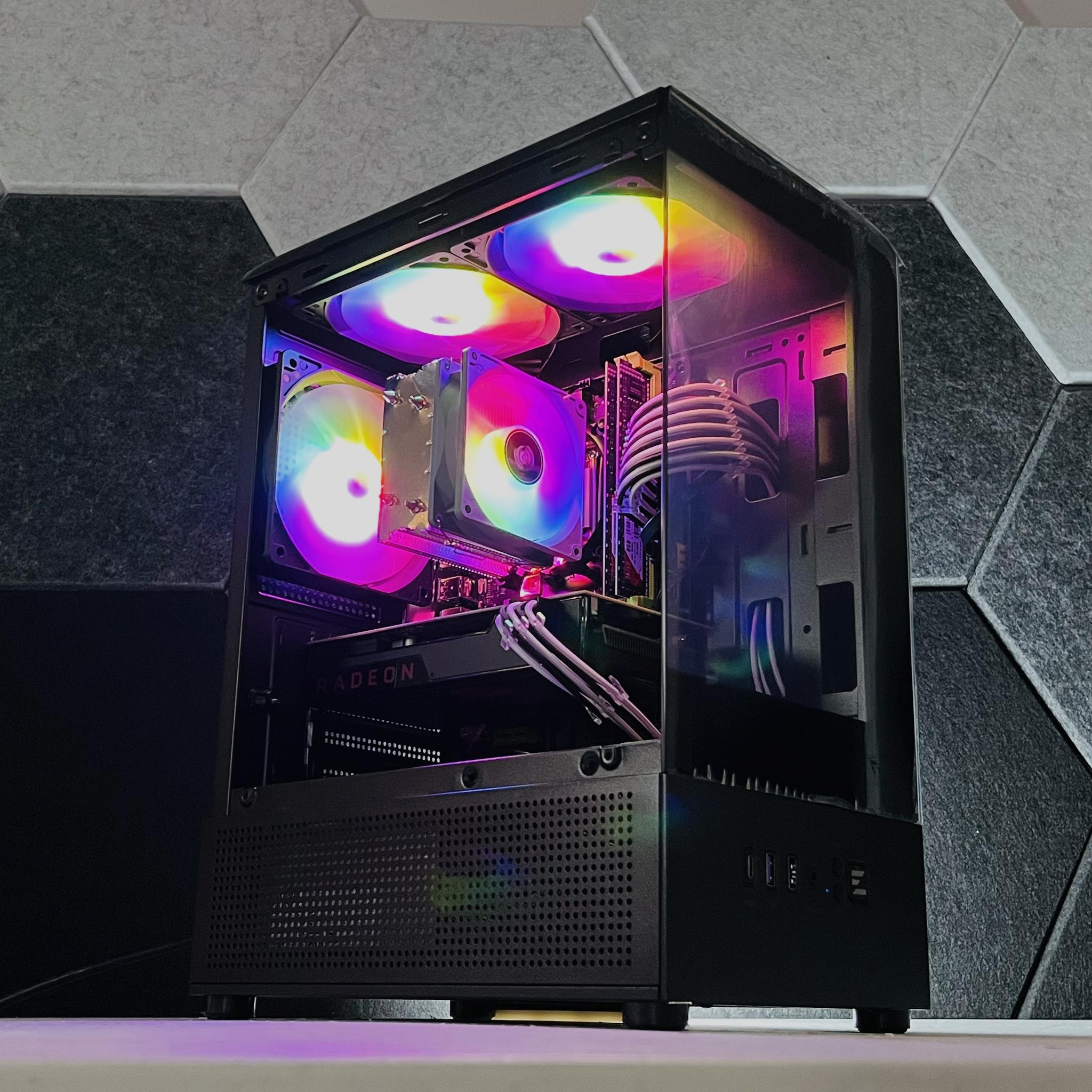 i7🚨Compact Budget Gaming PC |⚙️RX580 | RGB✨ |
