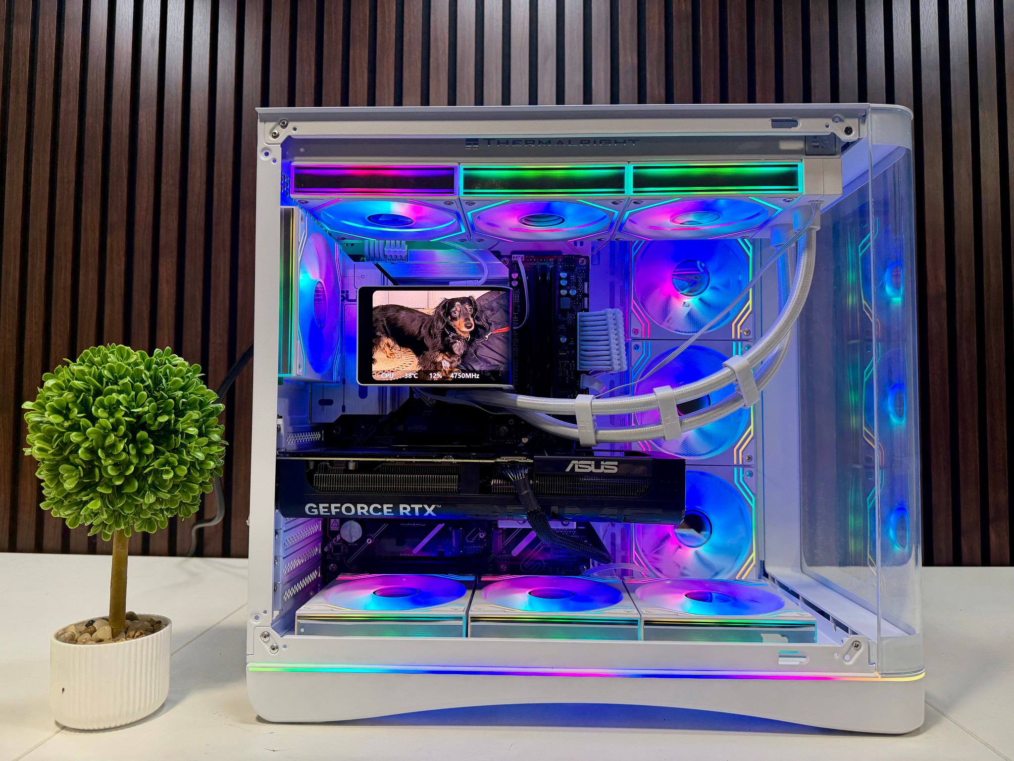 RTX 5080 | Ryzen 9800X3D | 32GB DDR5 | 2TB M.2 | 1000 Watt Gold PSU | LCD AIO
