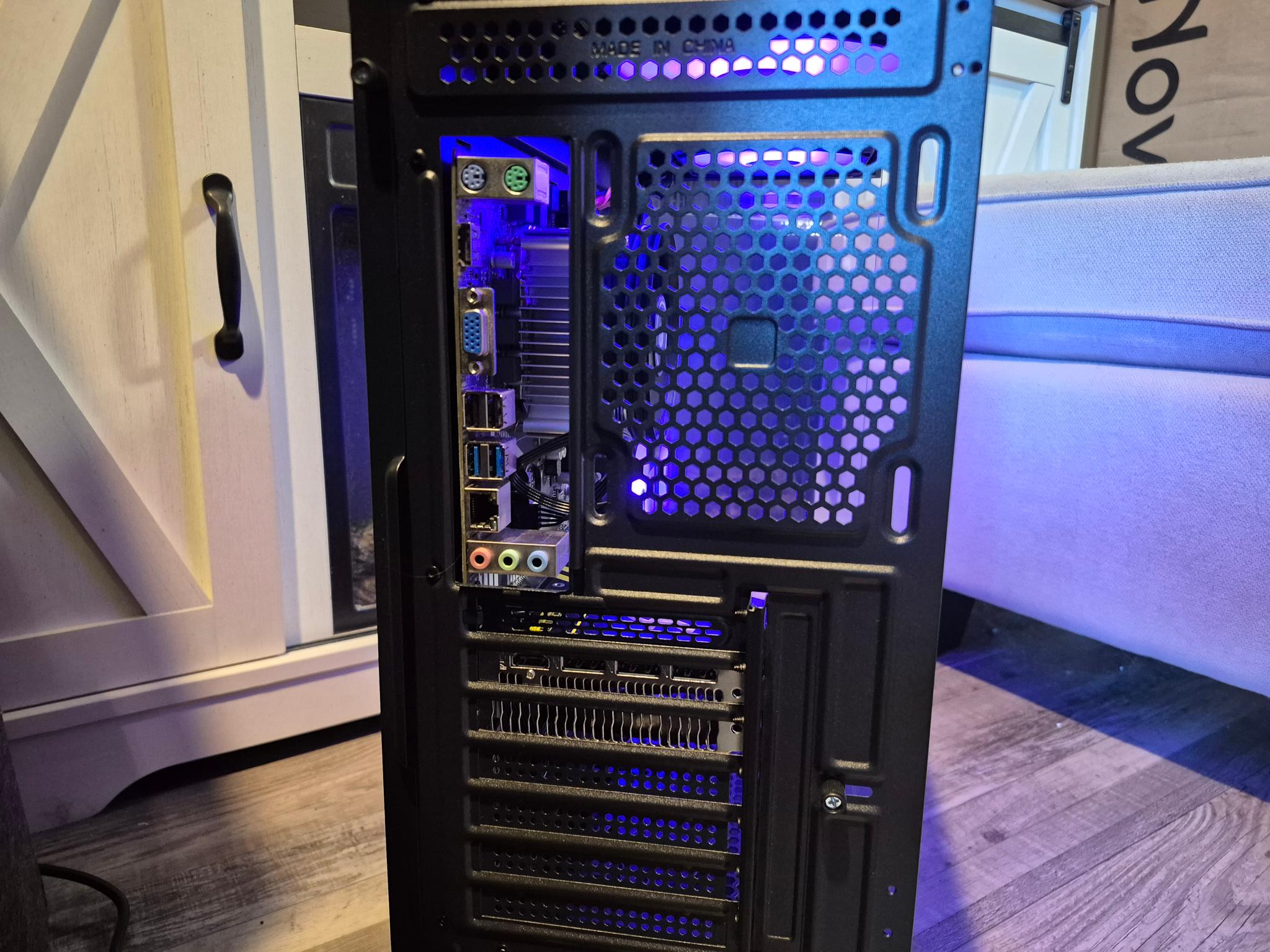 i5-7th Gen, RX 580 8GB 2048SP, 16GB RAM, 512GB SSD, Win11 X Lite