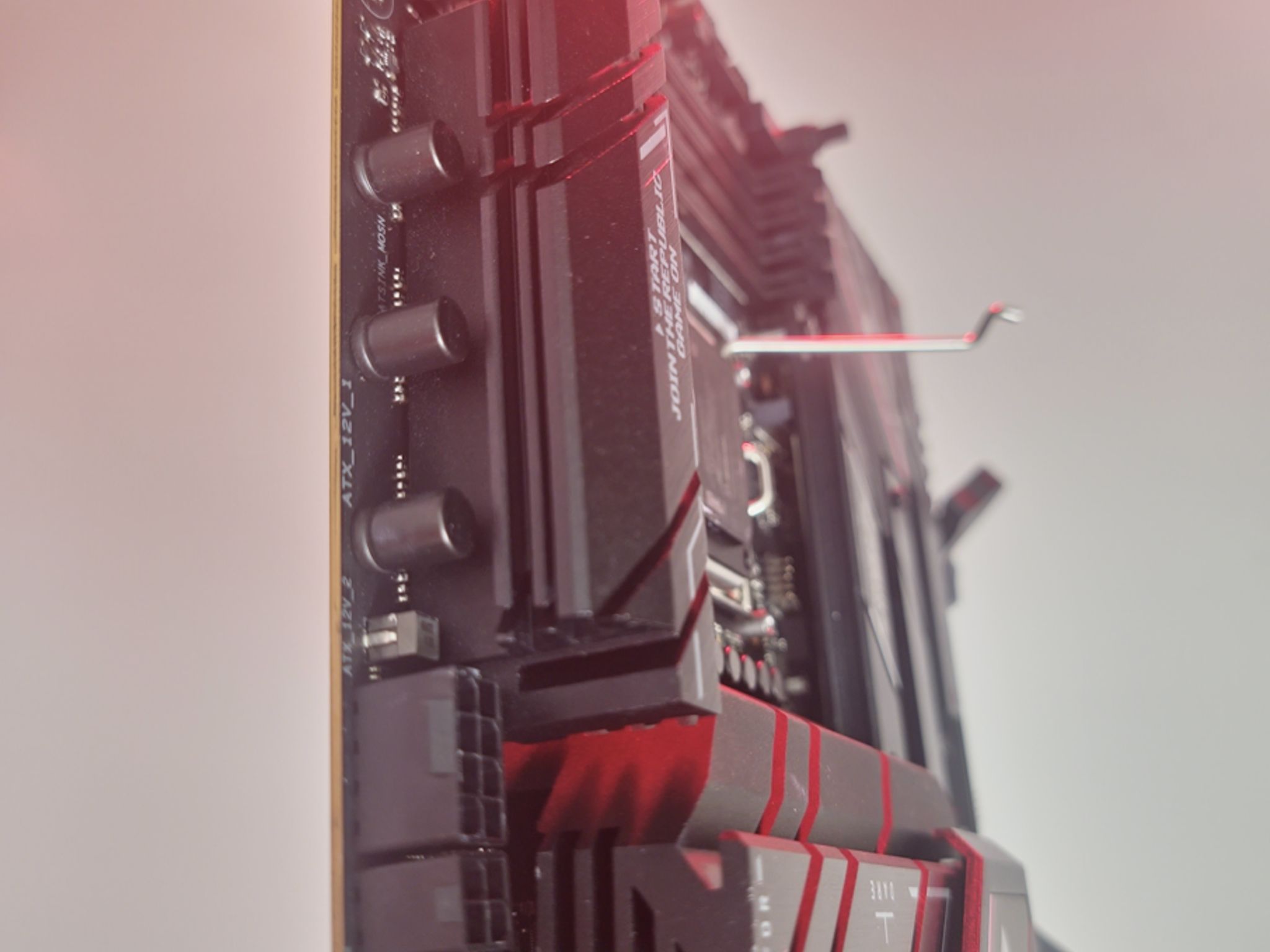 ASUS B650E-F ROG STRIX GAMING WIFI for 7000 8000 and 9000 series - BIOS UPDATED