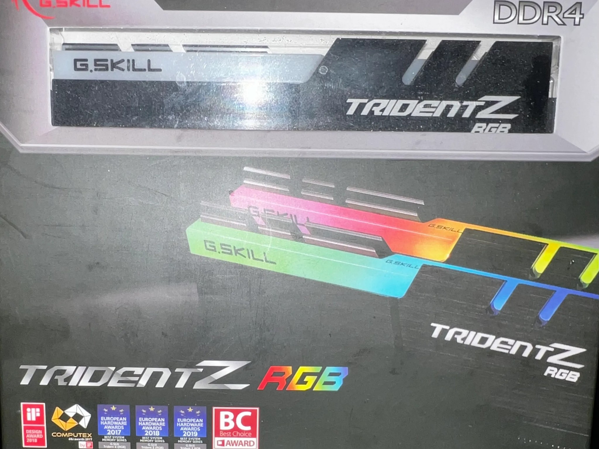G.SKILL TRIDENTZ RGB  2x8 DDR4-3600