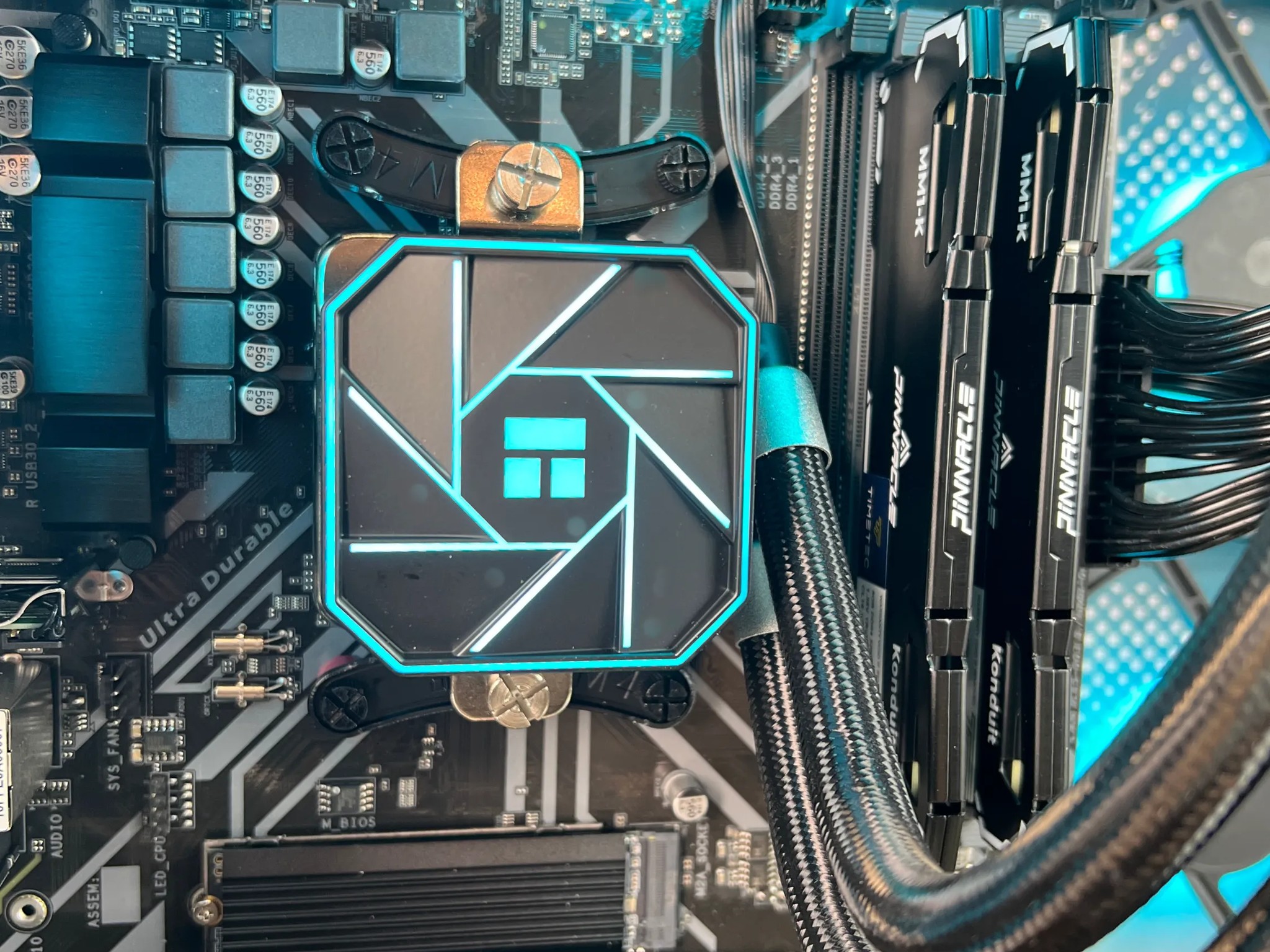 Liquid Cooled Ryzen 5 3600 RX 6600 16GB RAM 1TB M.2 Gaming/Streaming PC