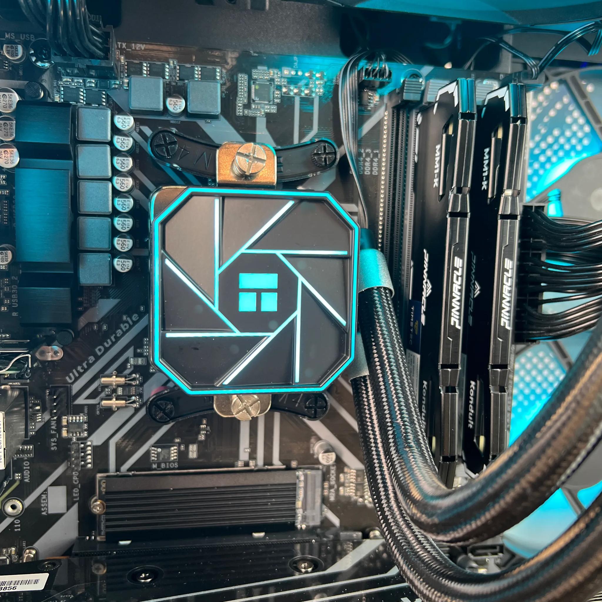 Liquid Cooled Ryzen 5 3600 RX 6600 16GB RAM 1TB M.2 Gaming/Streaming PC
