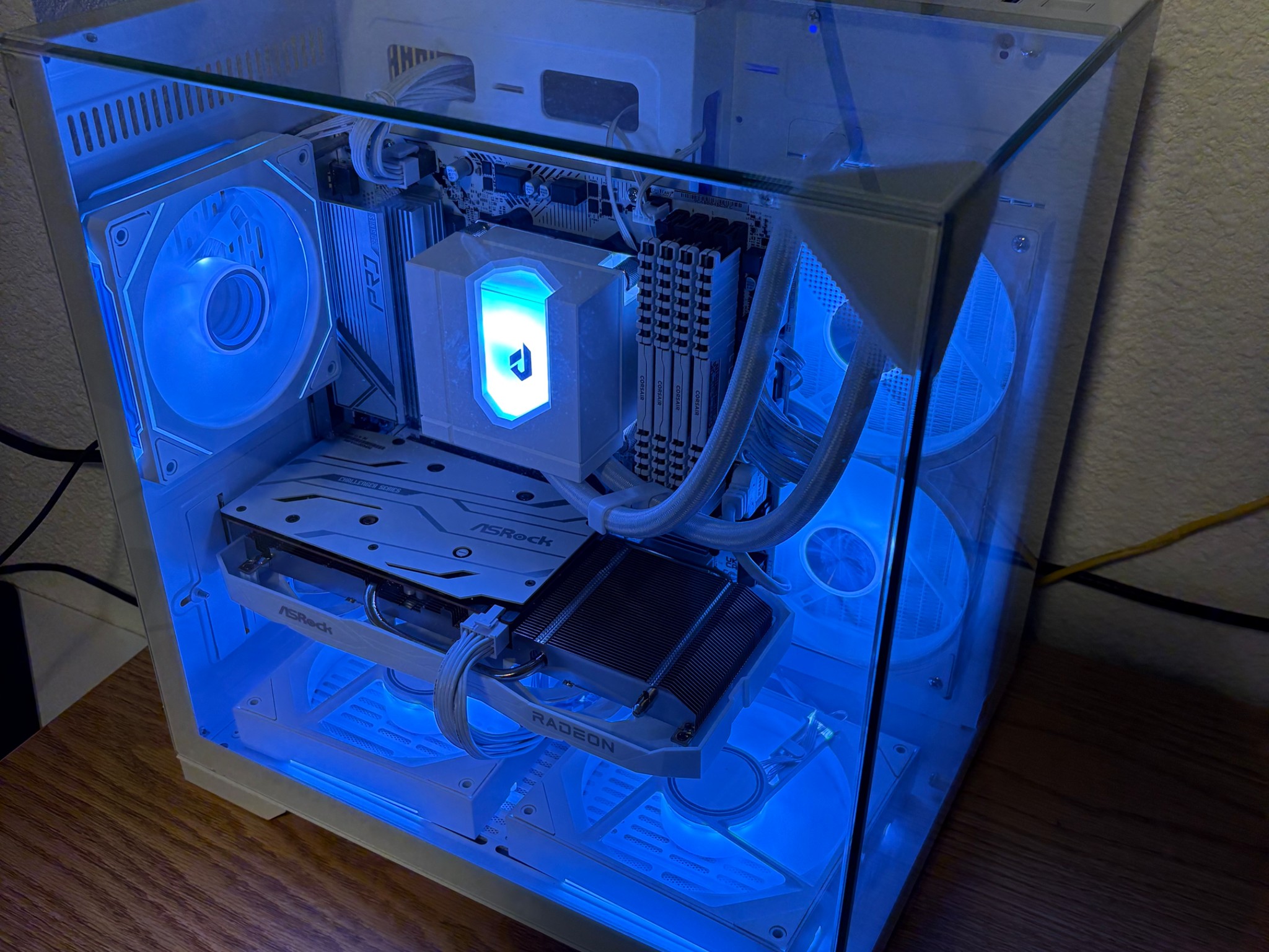 Asrock Ryzen 5 5600x & Rx 6600 1tb ,32gb ram