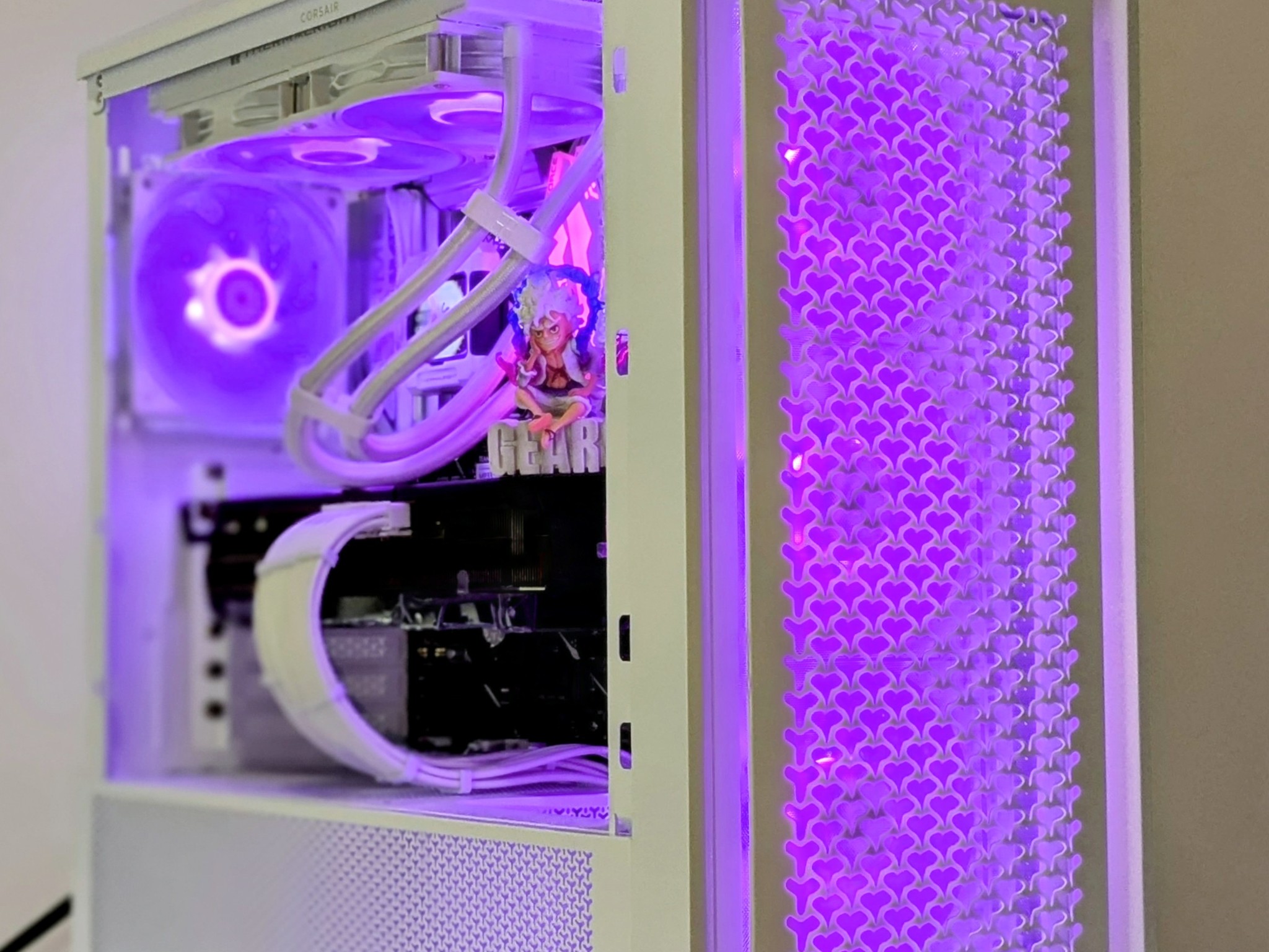 ⚪️Luffy Gear 5☀️⚪RX9700XT(Red Devil😈 edition)⚪Ryzen 7 7800X3D⚪64GB DDR5 RAM⚪2TB NVMe SSD⚪Windows 11