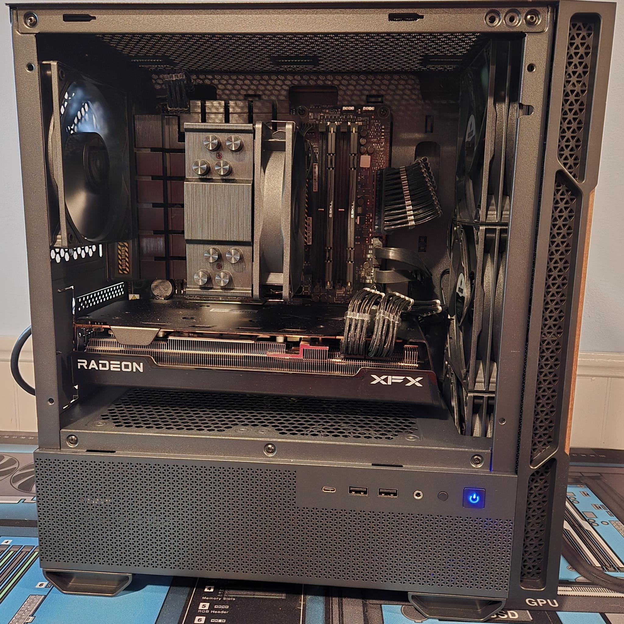 DarkWood PC | Ryzen 5 7600X | RX 7700XT | 1TB NVME | 32GB DDR5| Wifi/BT| Win 11 Pro| Free Shipping!