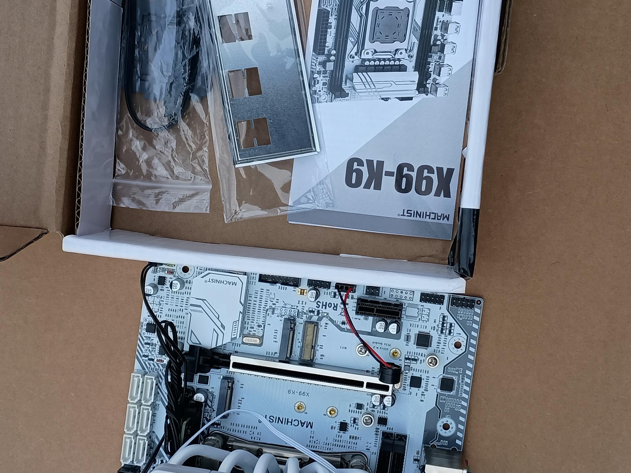 Machinist X99 K9 MB /W Xeon E5-2660 v4 & 8GB DDR4 Ram