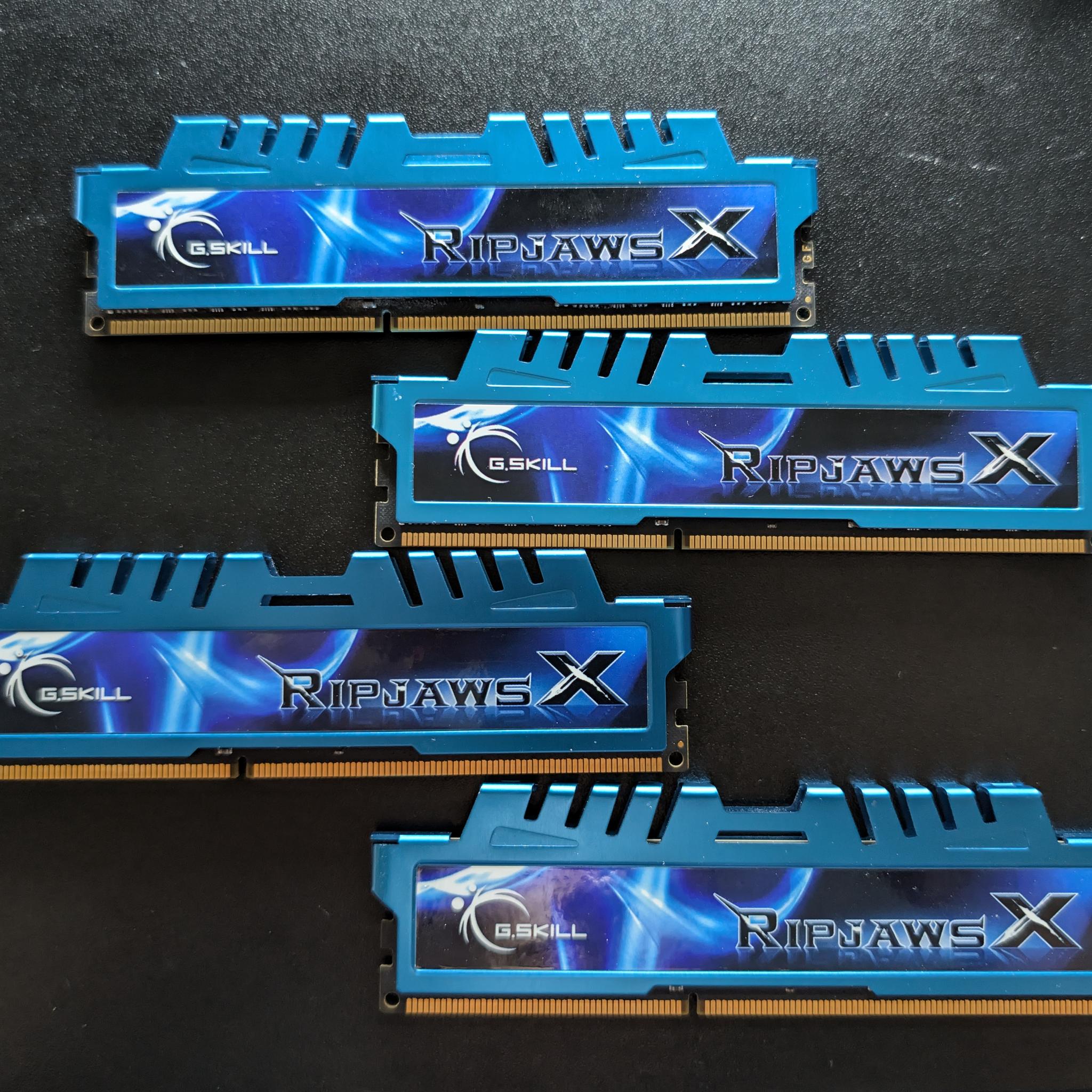 G.Skill RipjawsX 32GB (4x8GB) DDR3 RAM 1600 MHz Blue