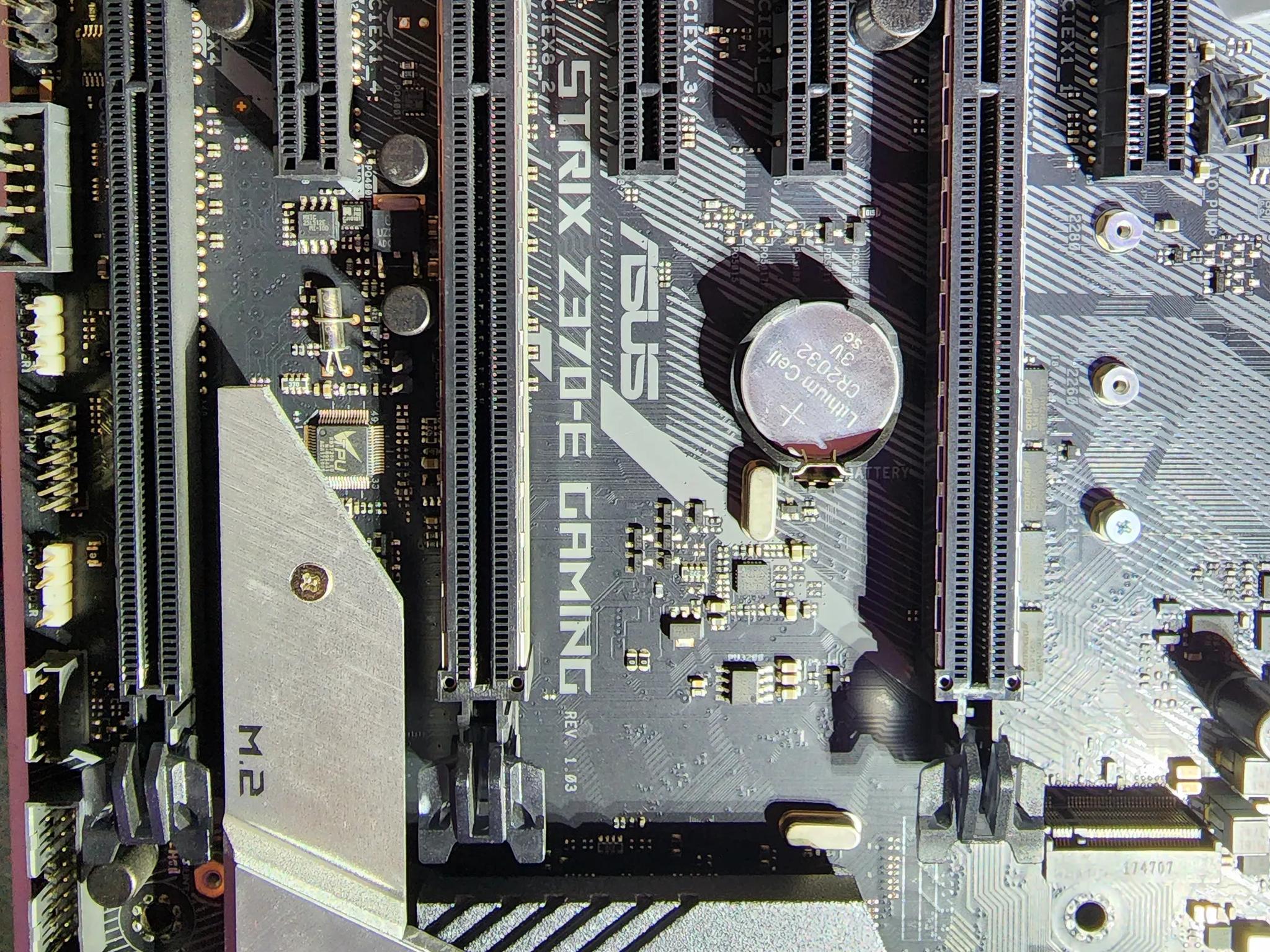 ASUS ROG STRIX Z370-E GAMING Mothrboard Intel Z370 LGA 1151 ATX DDR4 M.2