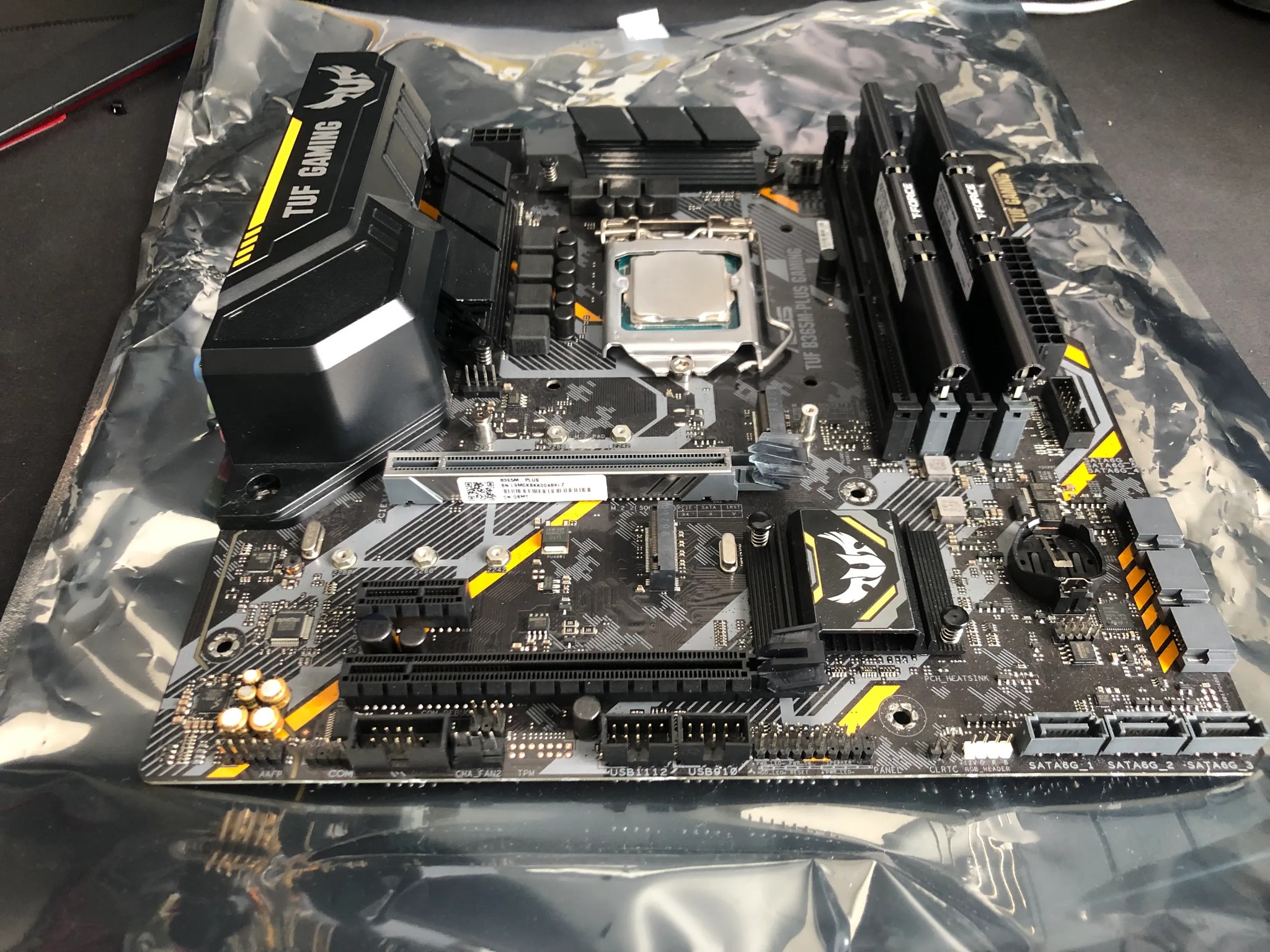 Motherboard CPU Ram Combo B365M/ Intel i5 9400f/ 16gb Ram