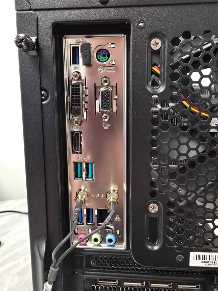 1080p Budget Gaming PC l Ryzen 5500 6 Core, 12 Thread CPU l XFX RX 580 8GB GPU l 16GB DDR4