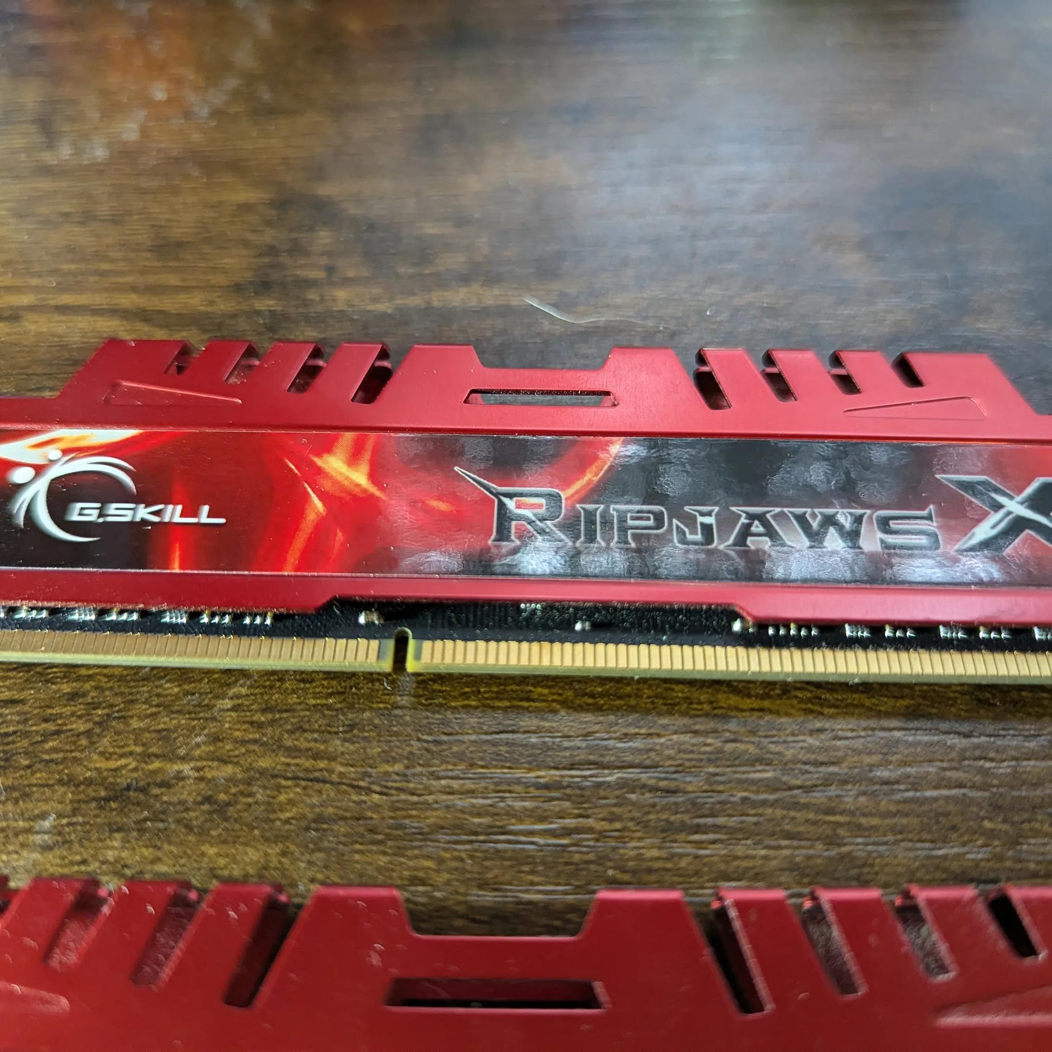 USED G.Skill Ripjaws 8G Ram 2133 MHz