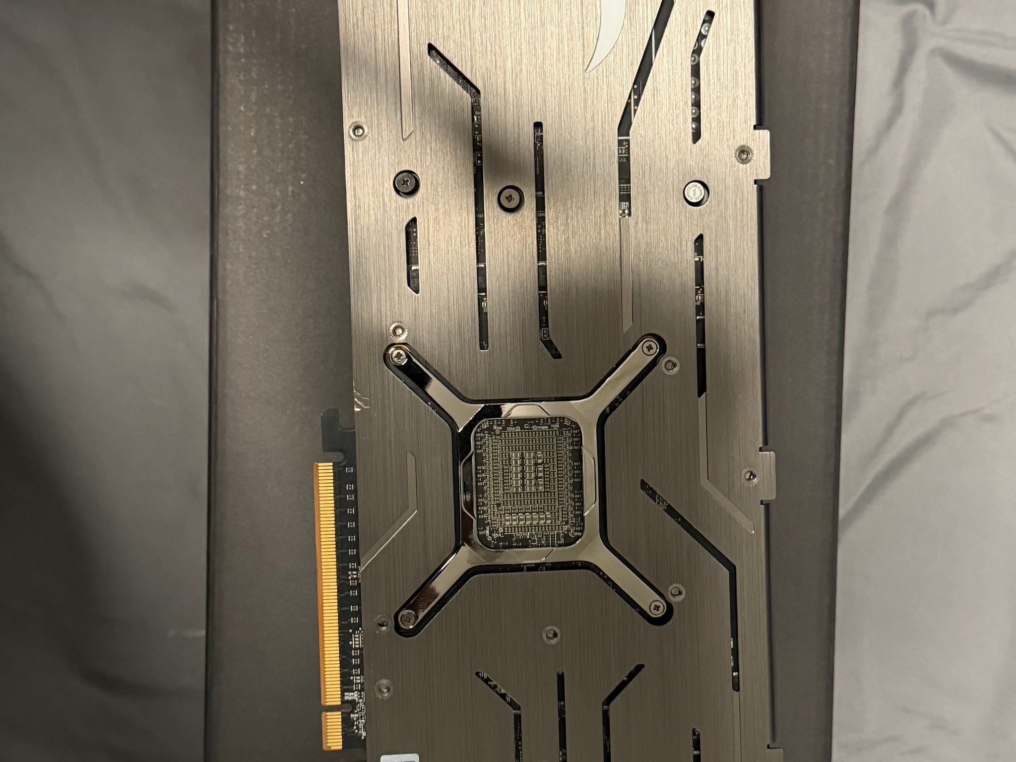 Power Color RX 7900 XT Red Devil