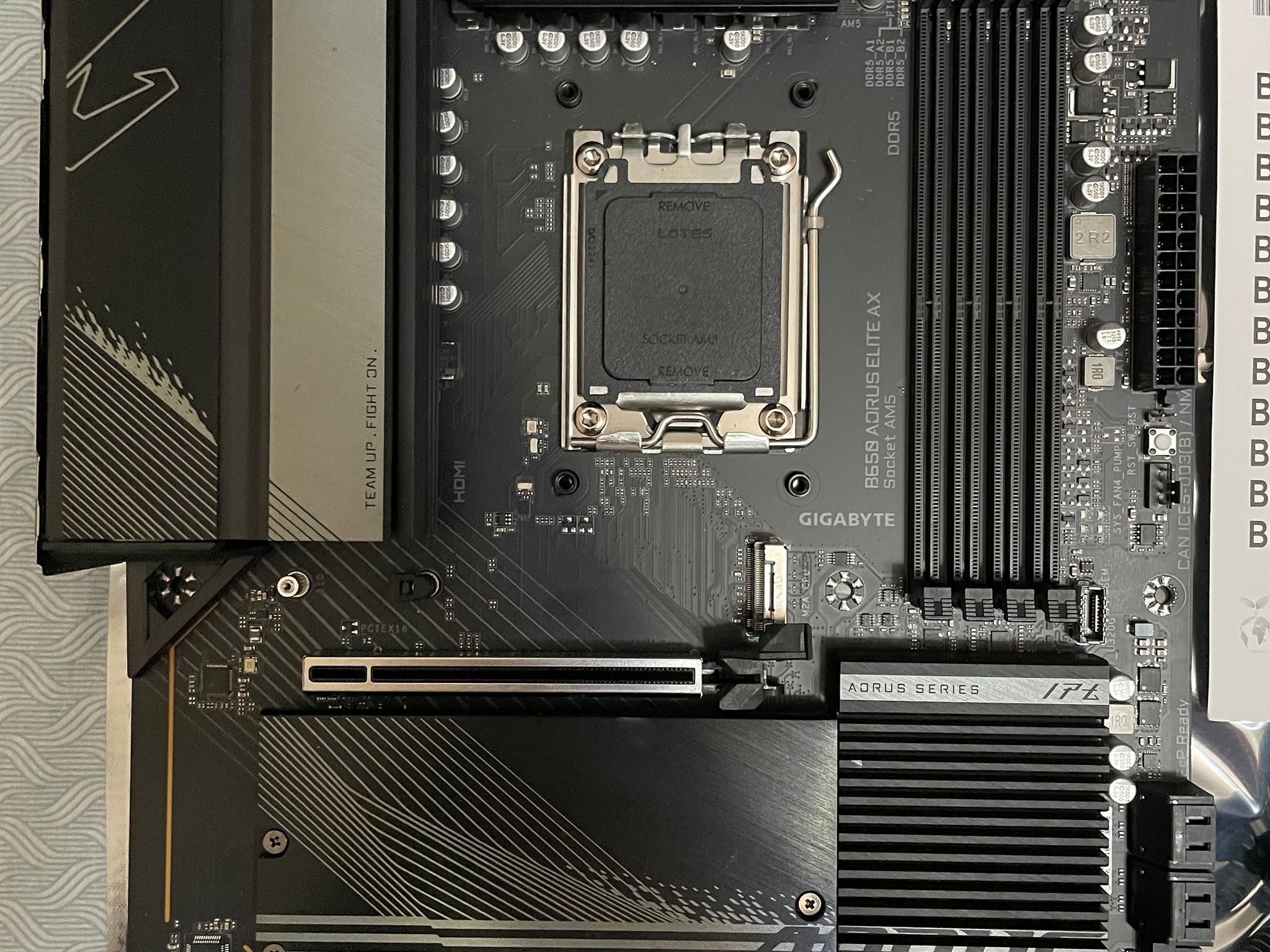 AORUS B650 Elite AX + G.Skill 32GB DDR5-6000 RAM