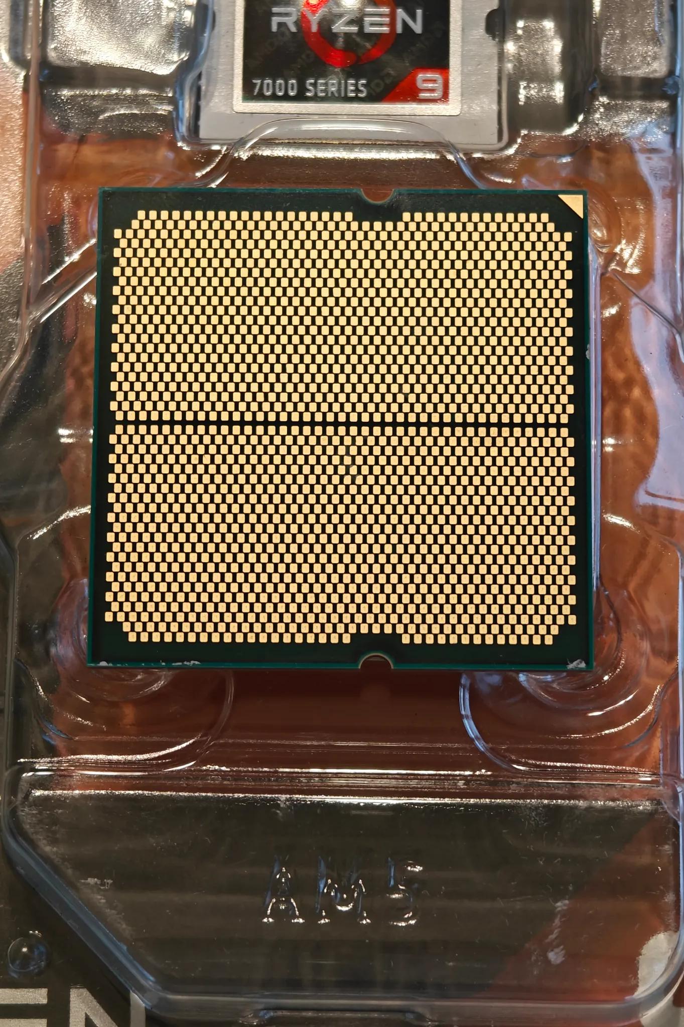 AMD Ryzen 7 7800X3D - Ryzen 7 7000 Series Zen 4 8-Core 4.2 GHz