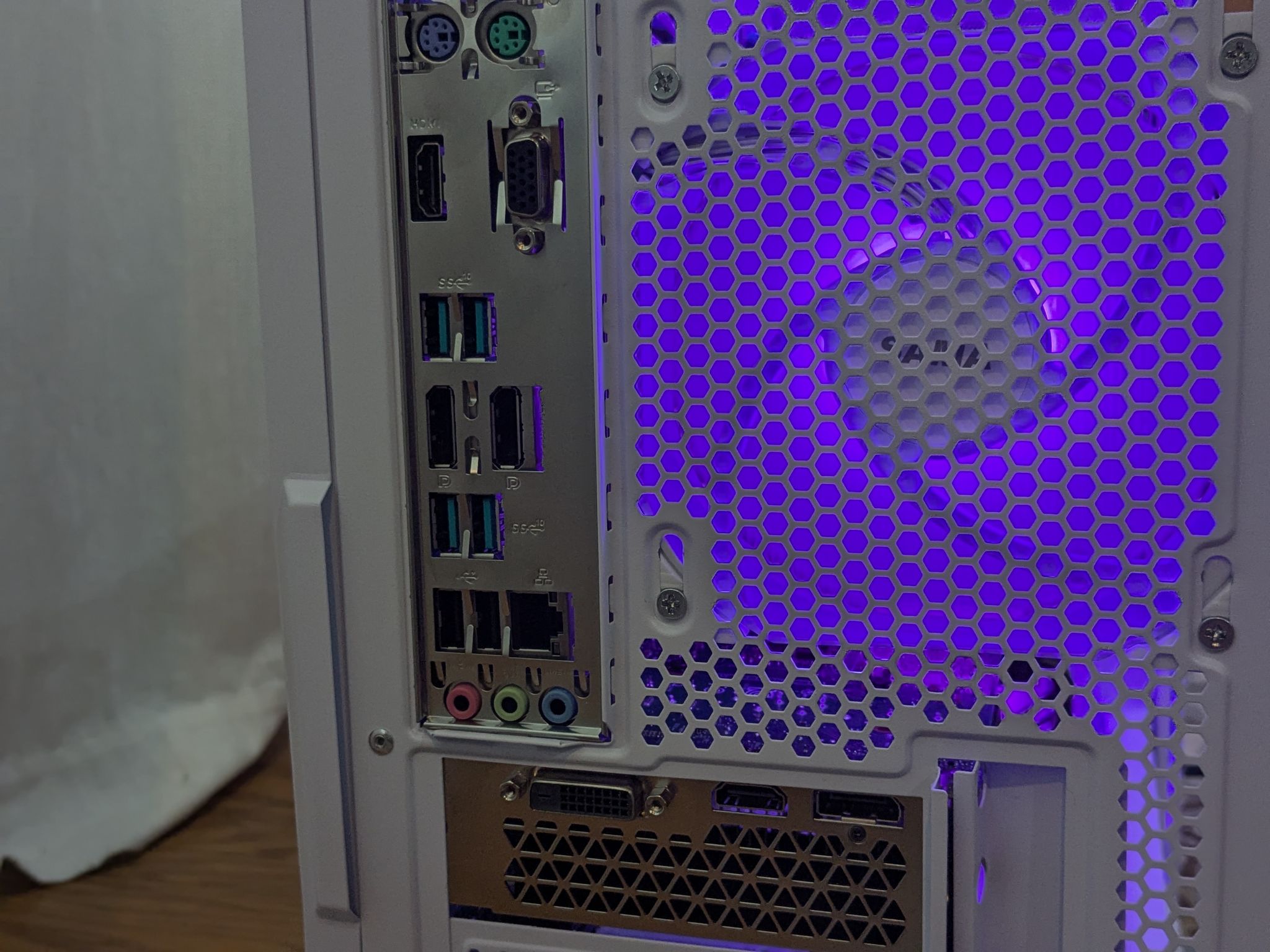 144+ FPS Fortnite | Scratch and Dent | i7-8700, 16GB RAM, GTX 1660 TI, 512GB NVME, Win 11