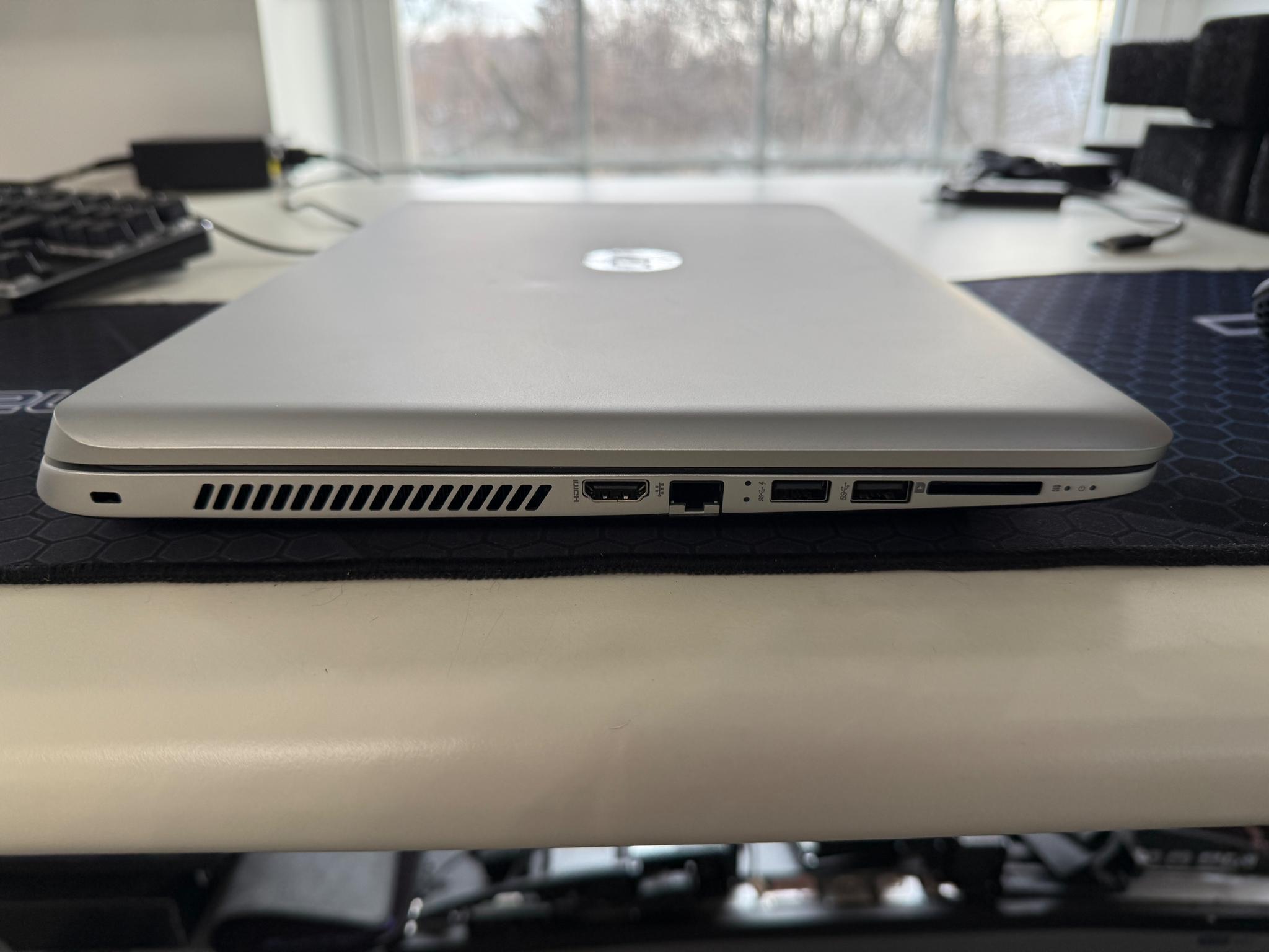 HP Envy 17 TS- i7-4800MQ+GeForce GT 740M+8GB Ram+256 SSD+W10