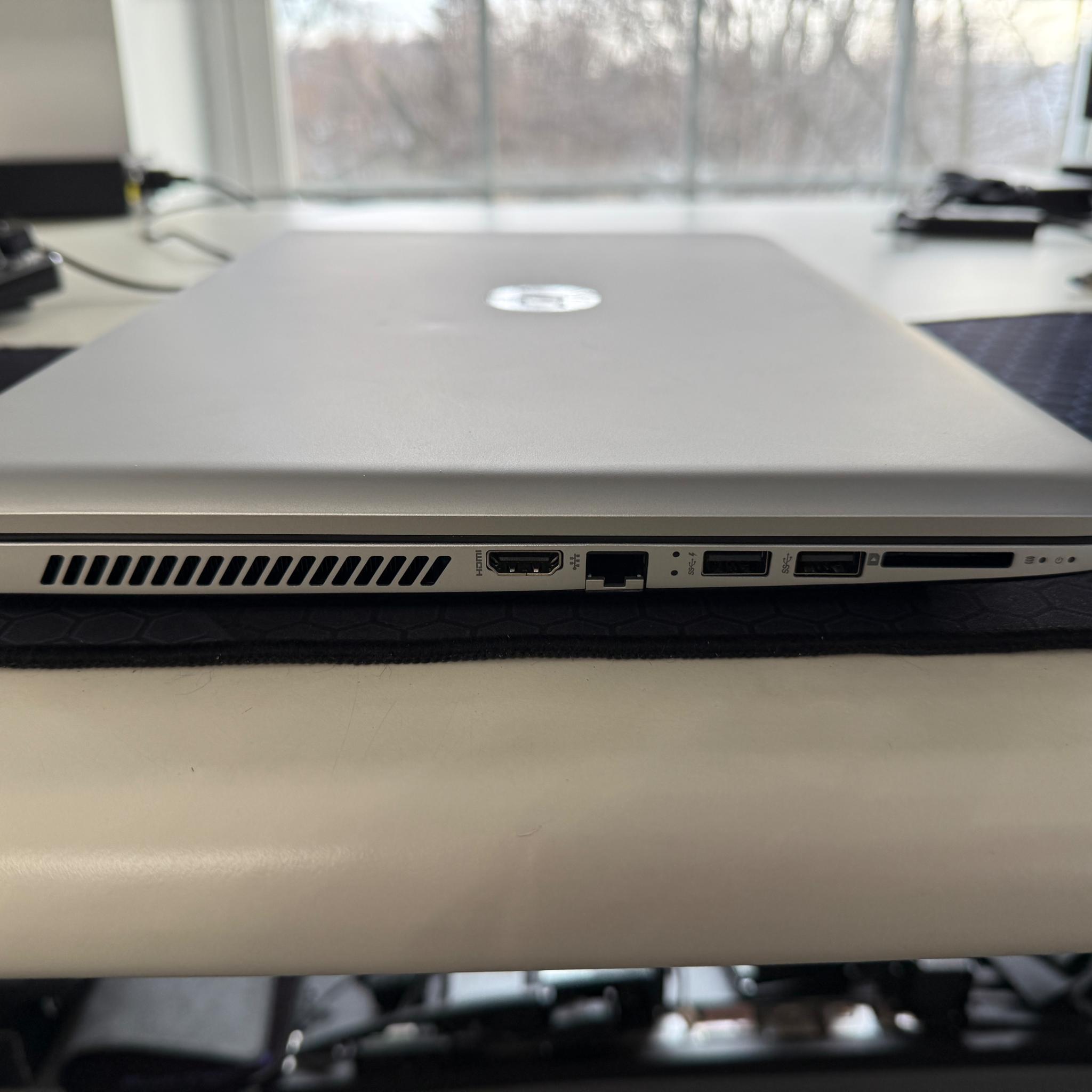 HP Envy 17 TS- i7-4800MQ+GeForce GT 740M+8GB Ram+256 SSD+W10