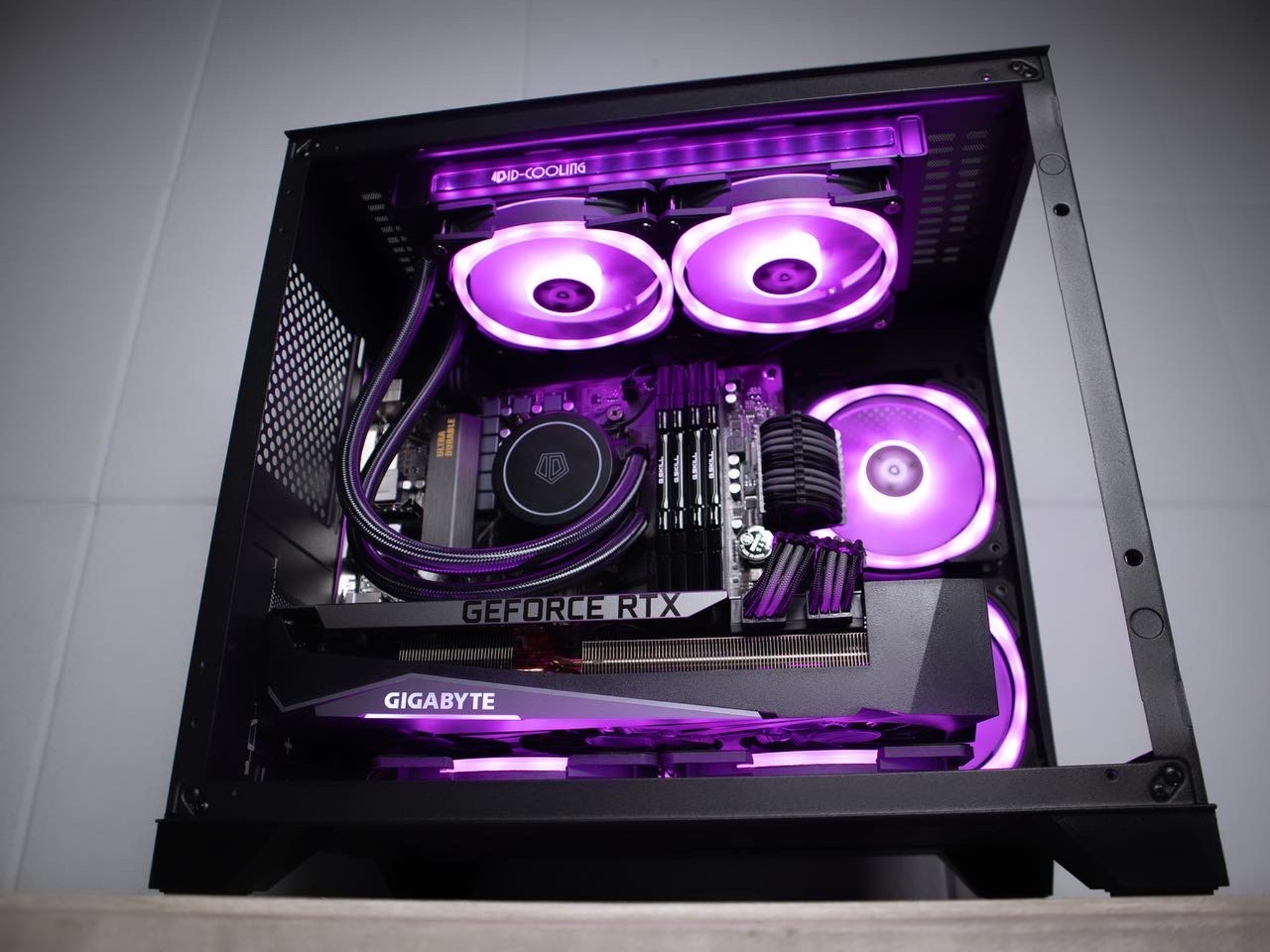 RTX 3070Ti | Ryzen 7 5700X | 32GB RAM | 1TB NVME