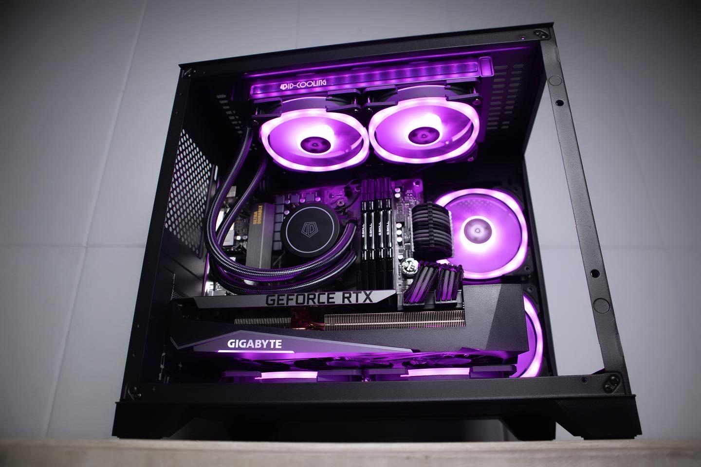 RTX 3070Ti | Ryzen 7 5700X | 32GB RAM | 1TB NVME