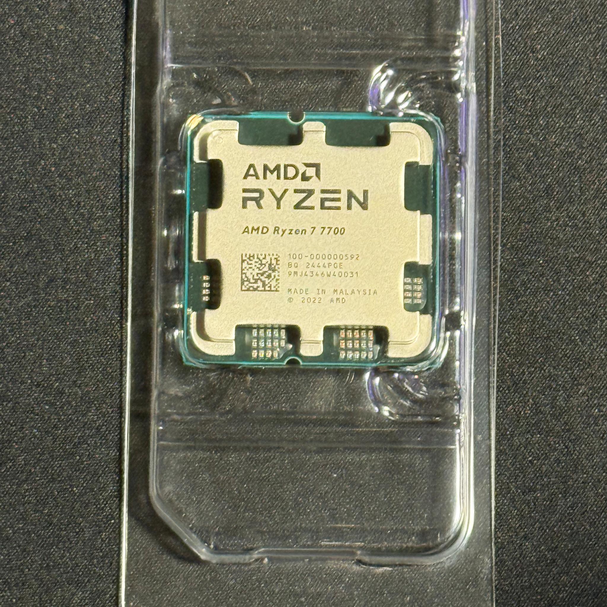Ryzen 7 7700🔴8 Cores🔴16 Threads