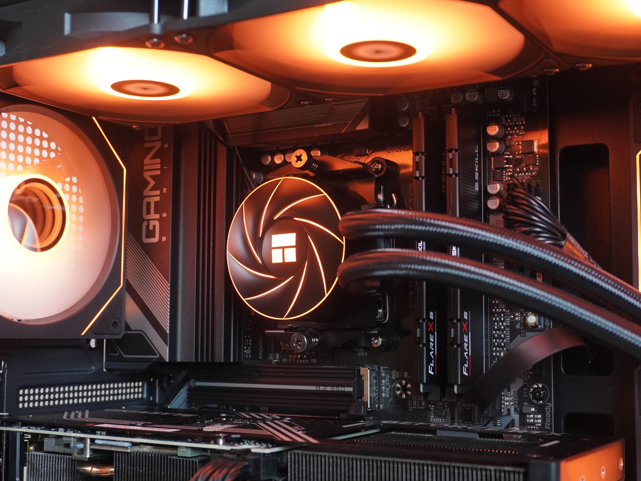 🪟View |RTX 5070, Ryzen 5 7600X, 32GB DDR5 RAM, 1TB M.2 SSD, Windows 11 PRO