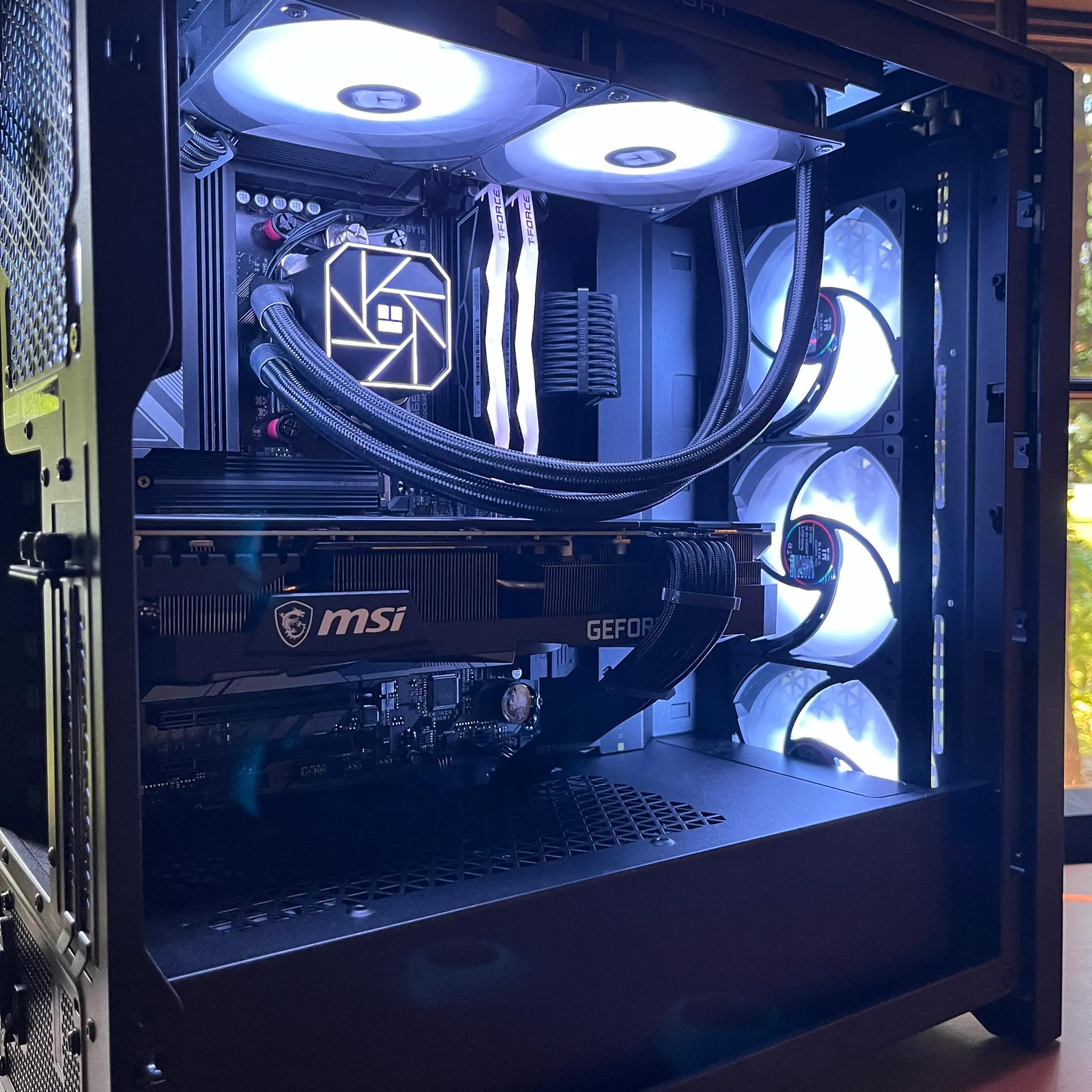 Carbon - 3080 / R7 7700X / 32GB DDR5 / 1TB Gen 4 NVMe Custom Gaming PC