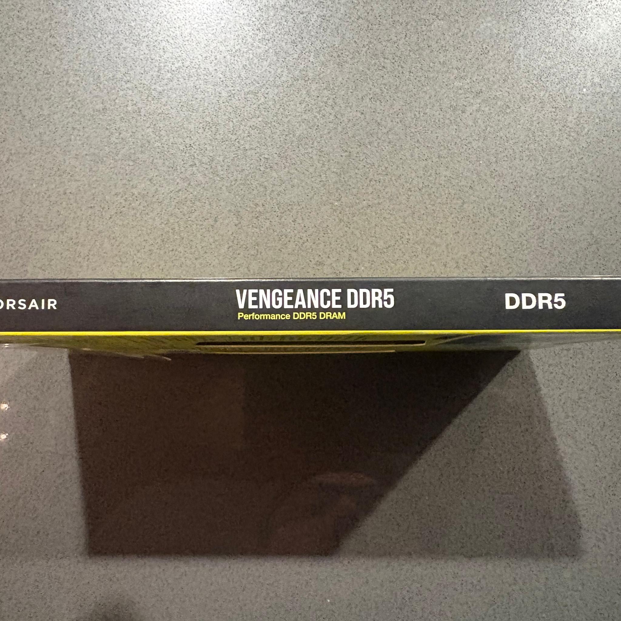 CORSAIR Vengeance 32GB (2 x 16GB) DDR5 DRAM 5200MHz CL40 Memory Kit — Black
