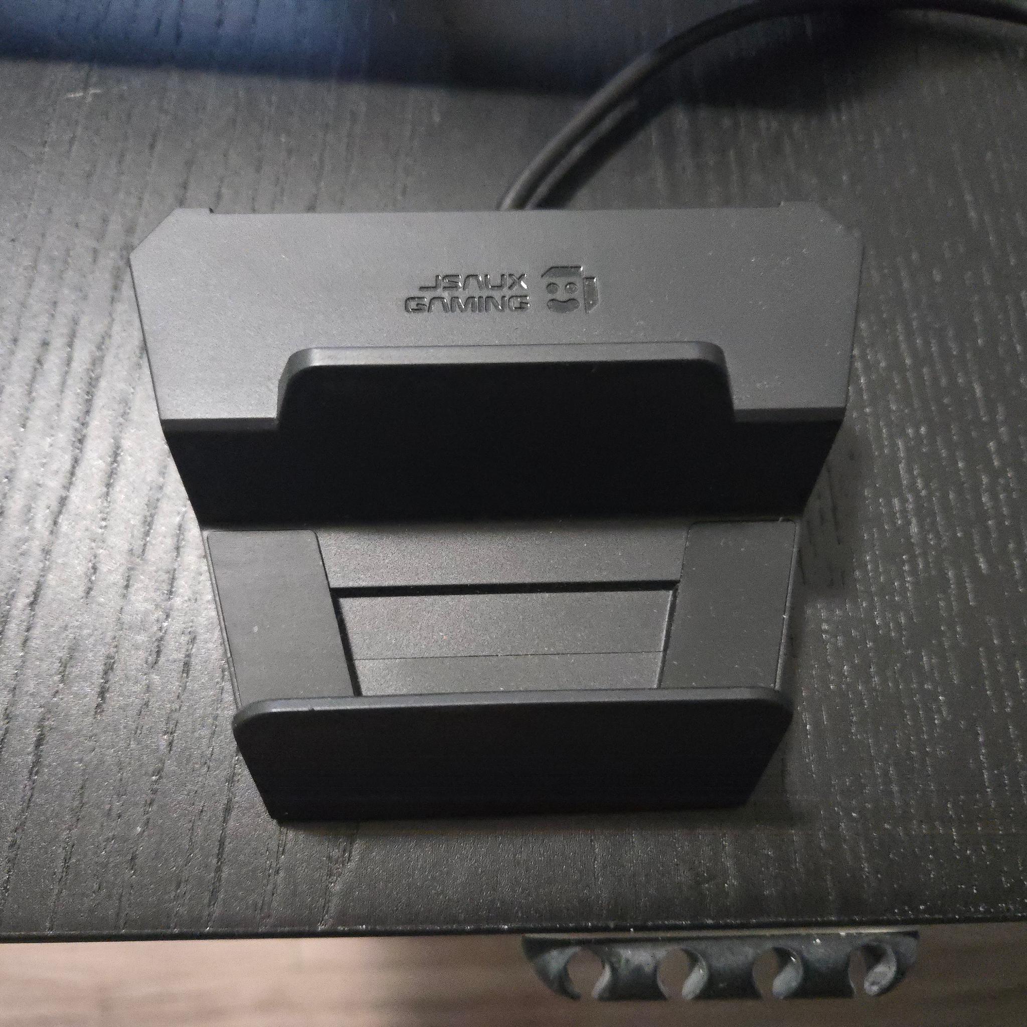 ASUS ROG Xbox Ally X + dBrand Killswitch case, dock, extras