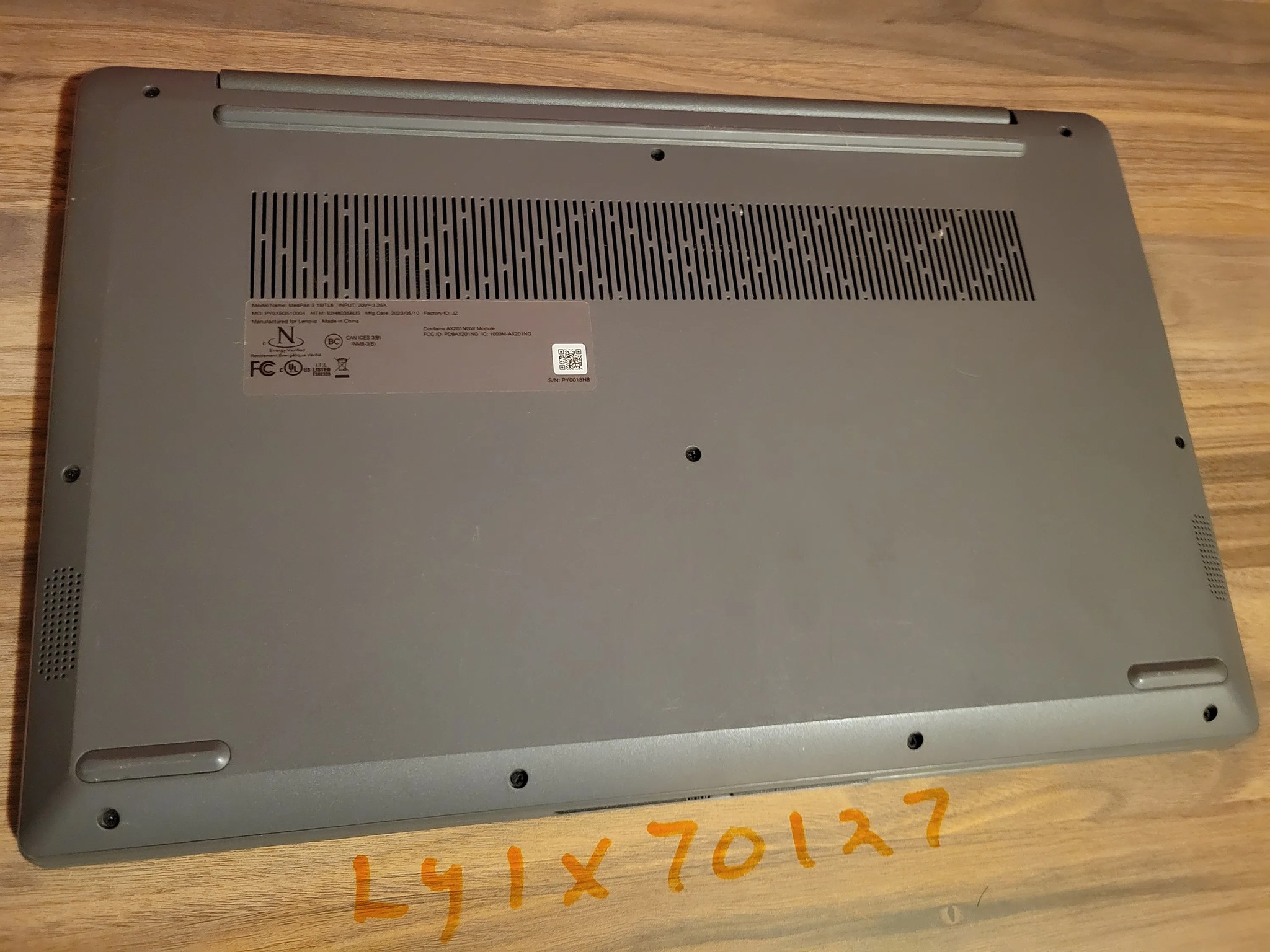 Lenovo Ideapad 3i Laptop - 15.6" FHD Touch Screen - 512GB SSD - intel i5 11th gen.