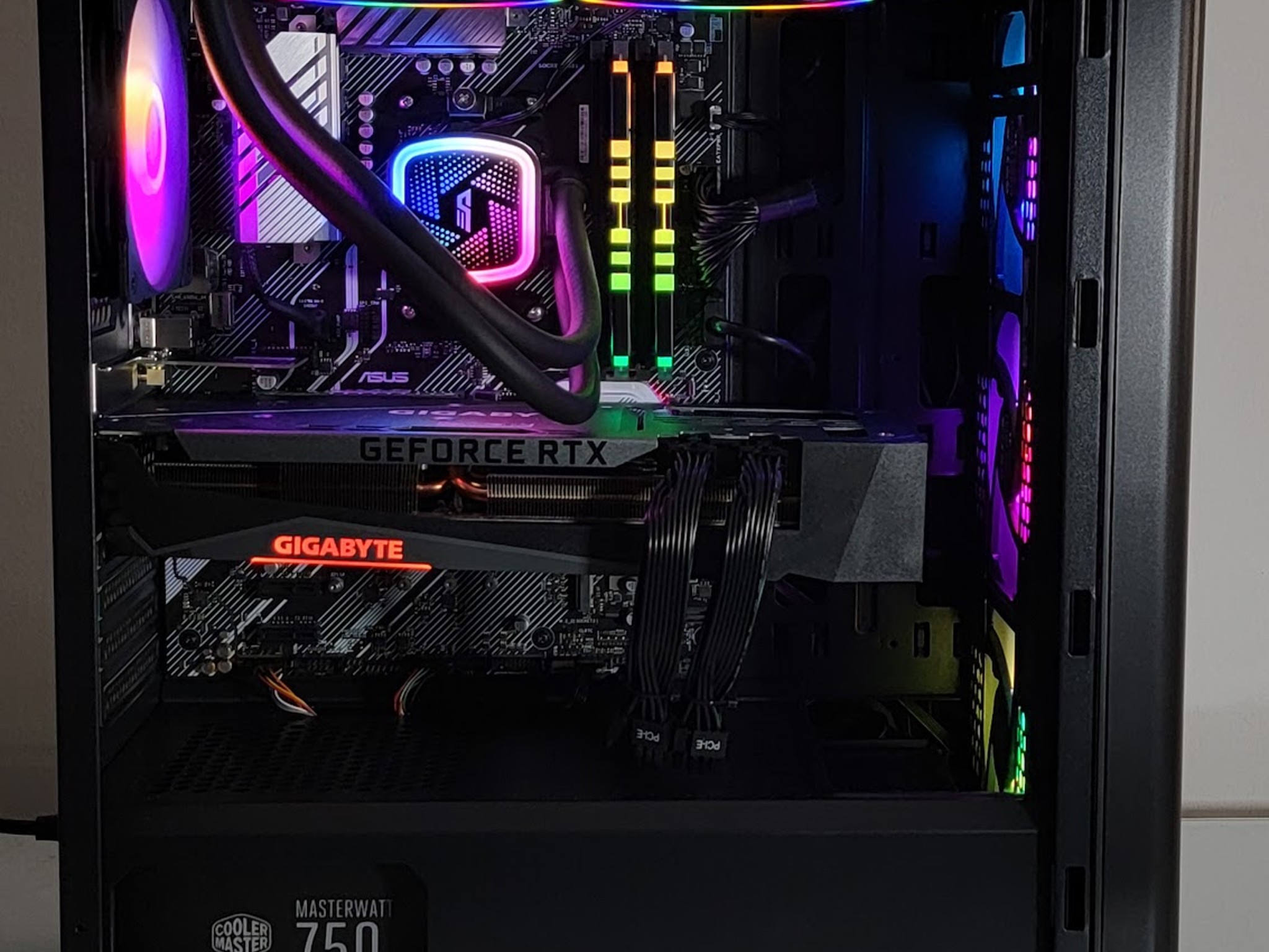 SALE! Gaming/Streaming PC - Ryzen 7 5800x | RTX 3070 Ti | 32gb DDR4 3600mhz | 1tb NVMe SSD