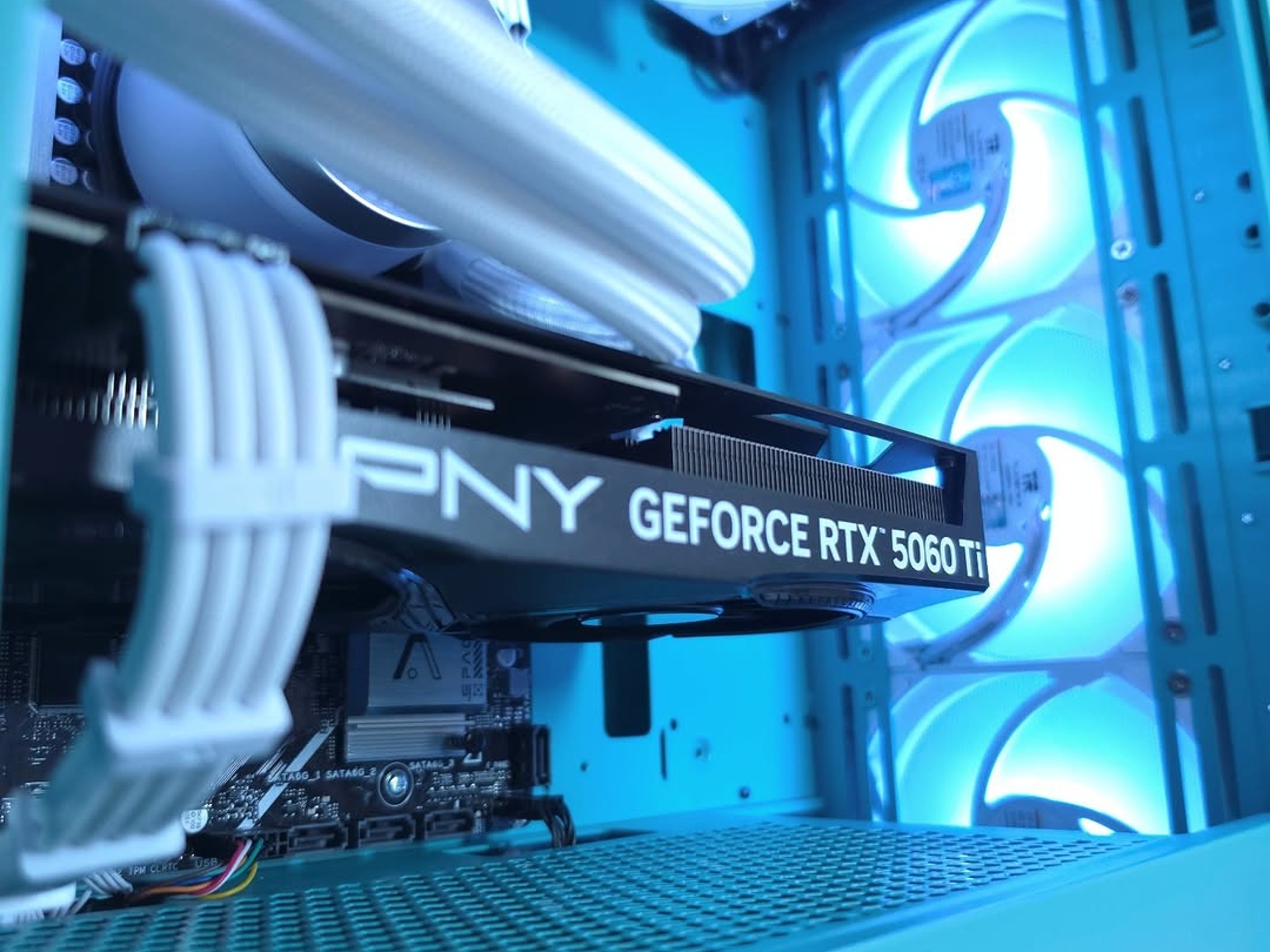 💙RTX 5060Ti | Core i5 14400F | 1080p/1440p Gaming Computer