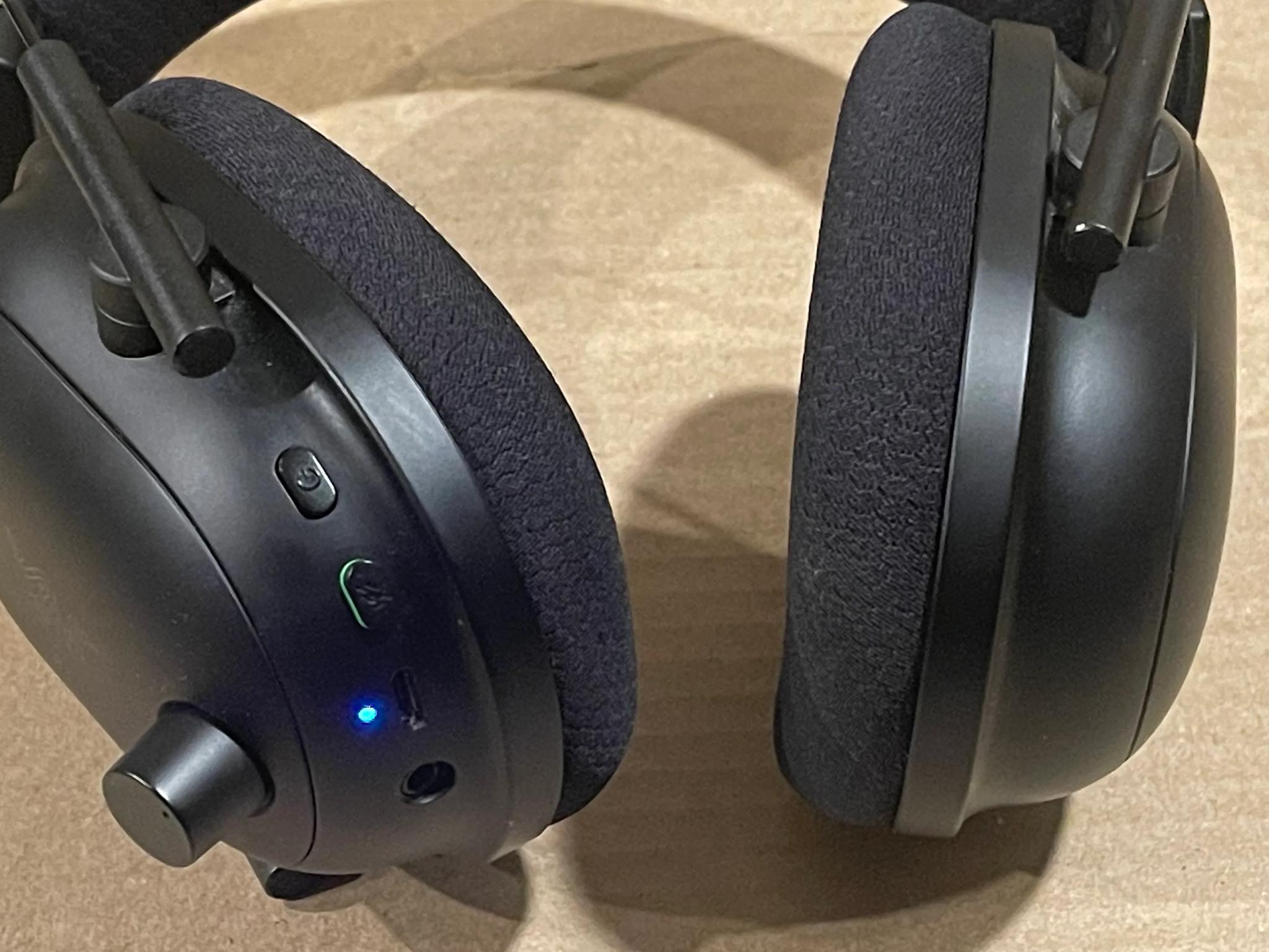 Used, Razer BlackShark V2 Pro Wireless Gaming Headset