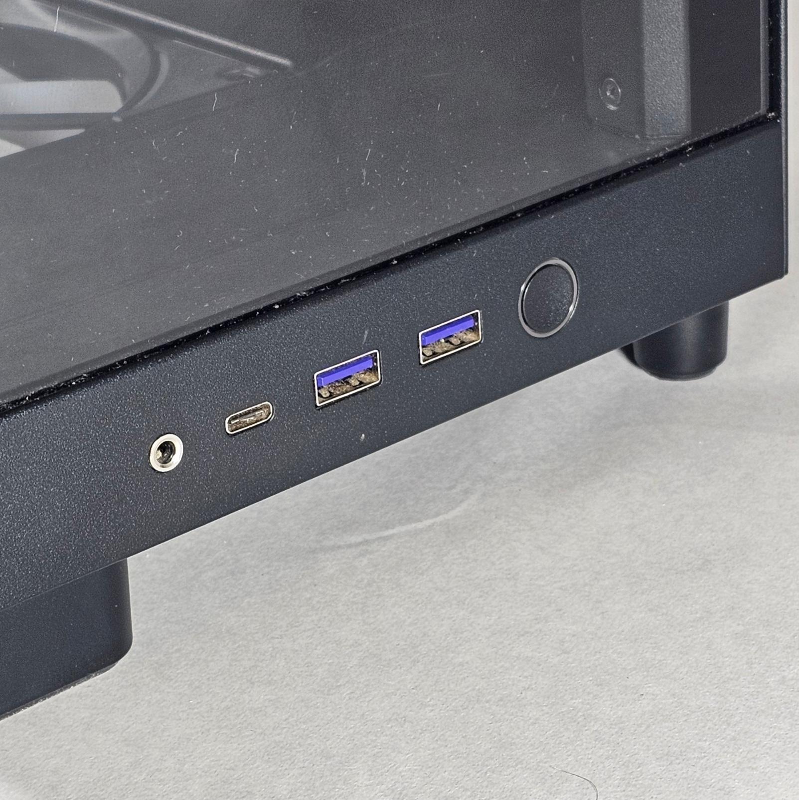 PC Case with Tempered Glass and 6 RGB Fans