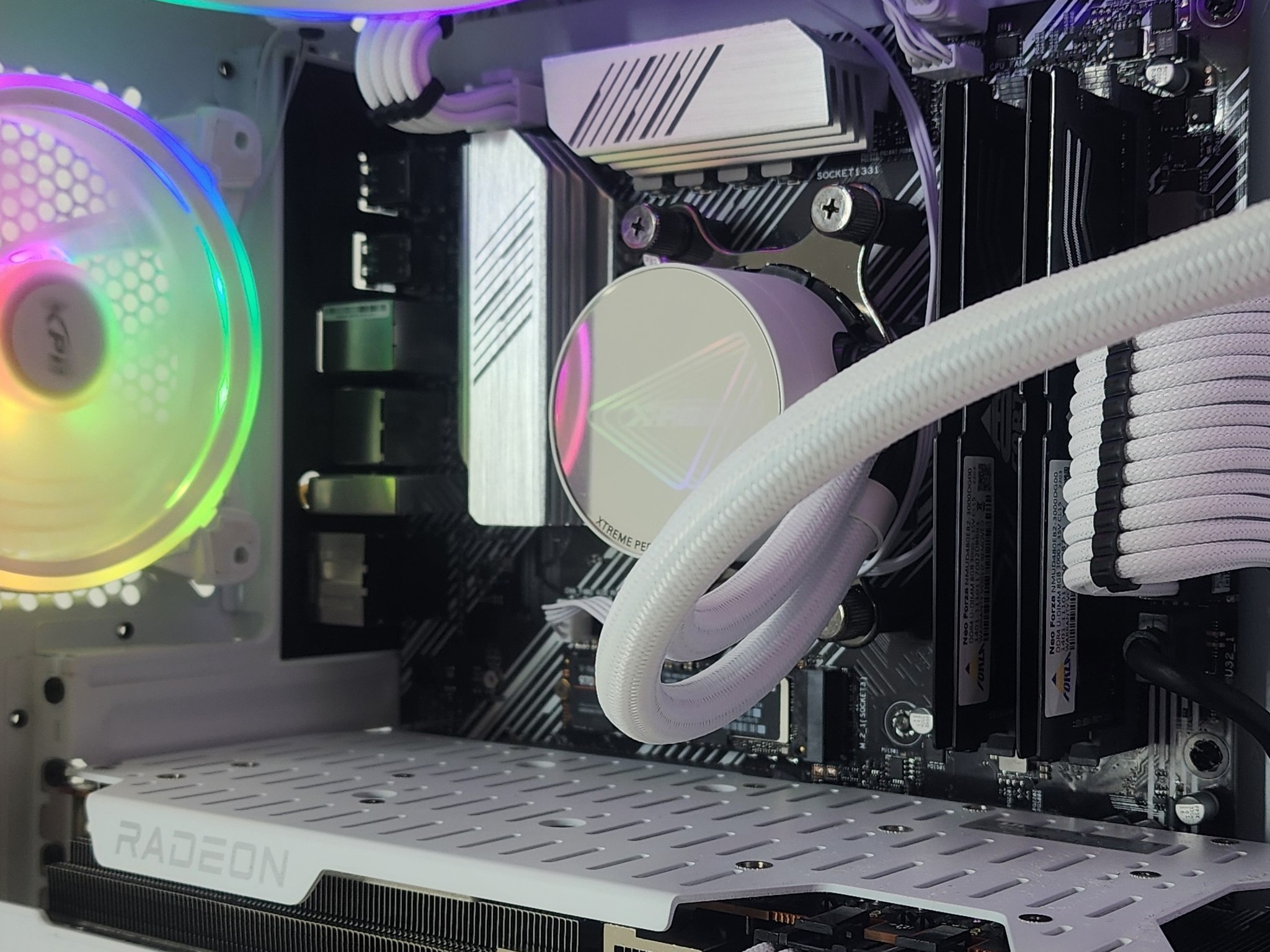 Gaming PC Ryzen 7 5700X 16GB RAM 1TB SSD RX 7800 XT 16GB Windows 11 Computer