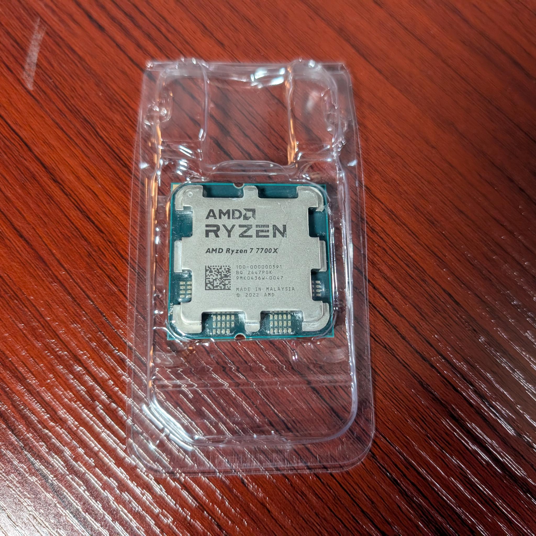AMD Ryzen 7 7700X