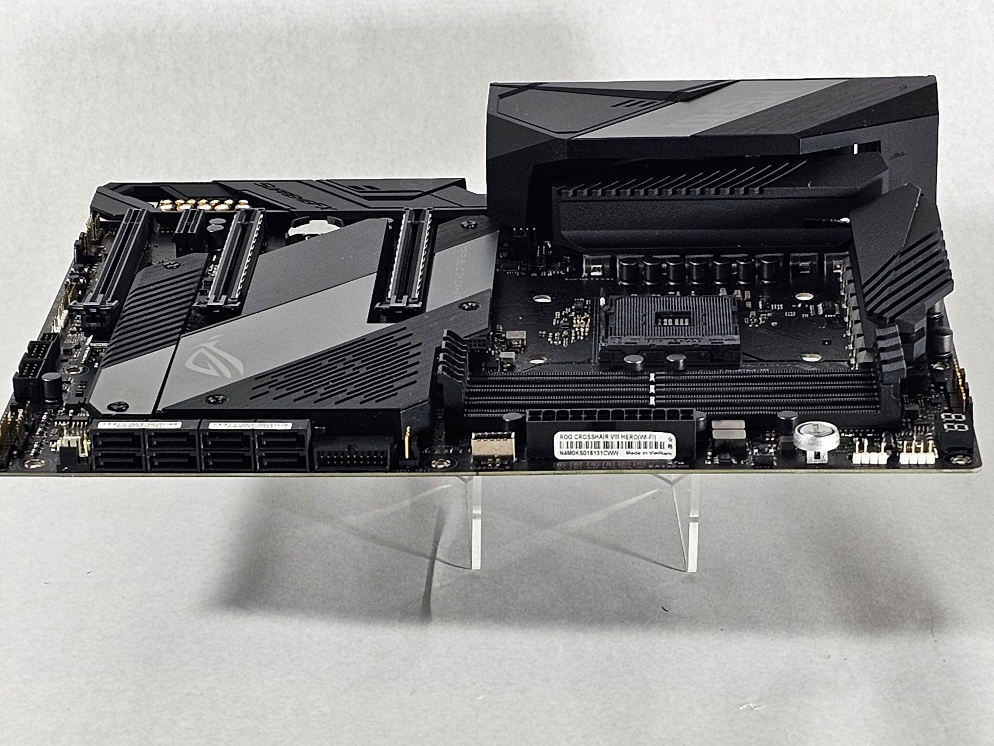X570 ASUS ROG Crosshair VIII HERO WIFI DDR4 AMD AM4 ATX Motherboard