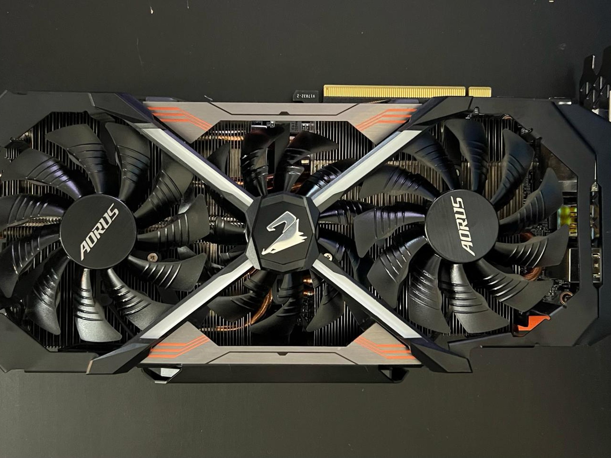 AORUS GeForce® GTX 1080 Ti 11GB (GV-N108TAORUS-11GD)
