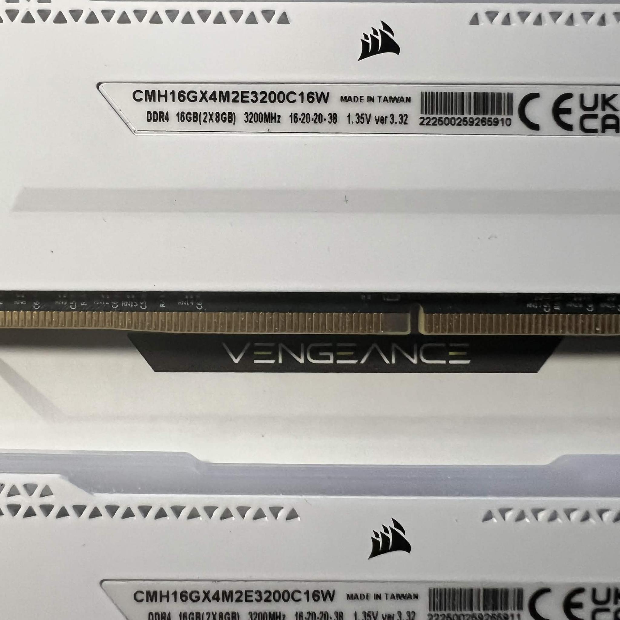 Corsair Vengeance RGB Pro SL 16GB (2x8GB) DDR4 DRAM 3200MHz C16 Memory Kit – White