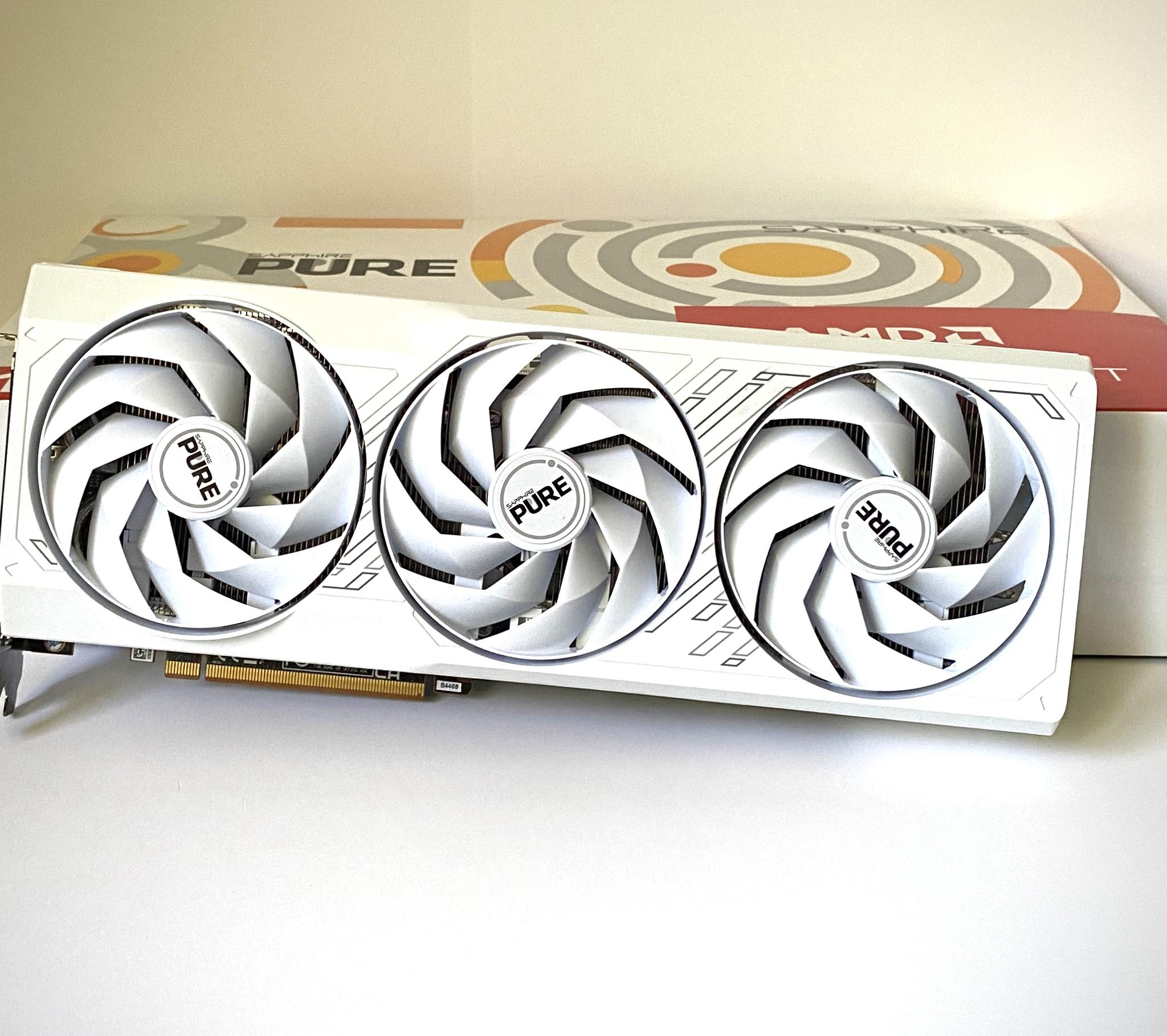 Like New RX 7800 XT 16GB