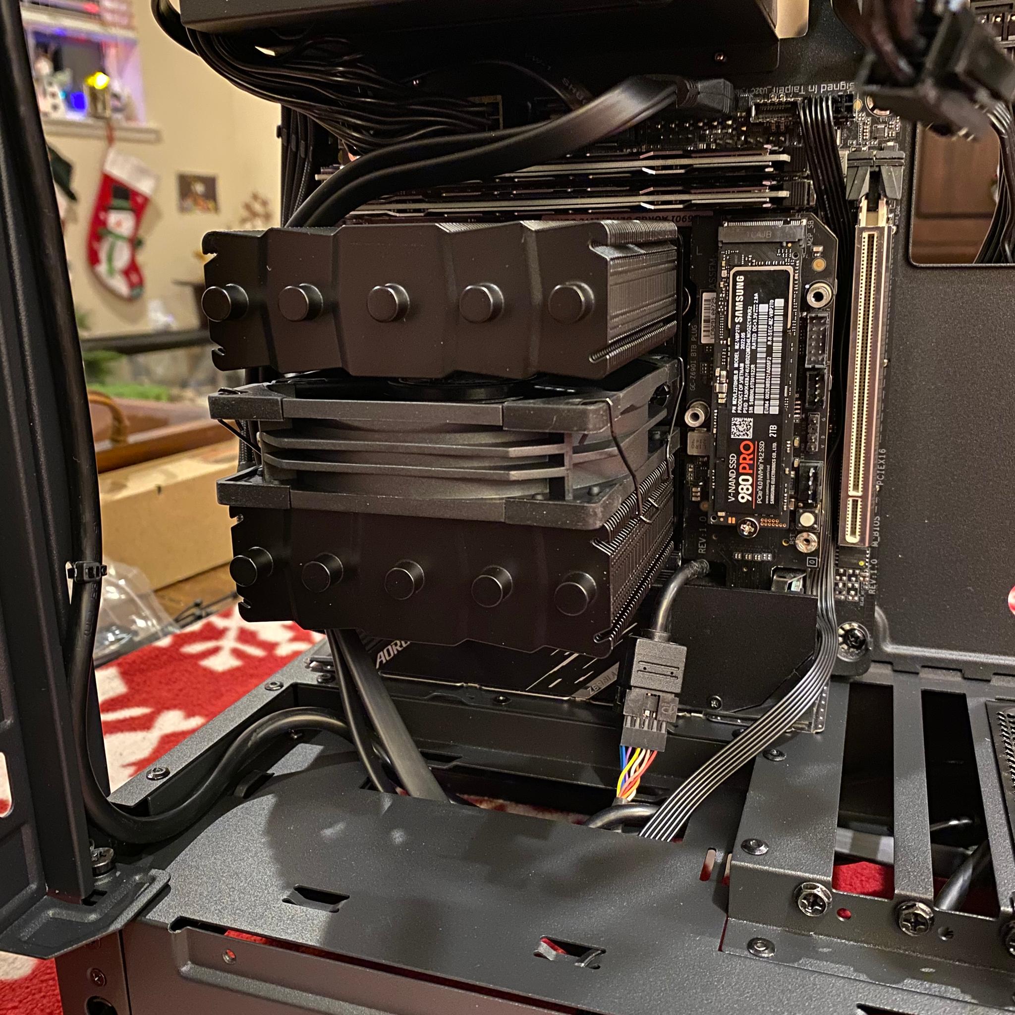 “Hyte Beast” Custom Z690i | 12600K | RTX 3080 | 32GB RAM | 2TB m.2 | 4TB SSD
