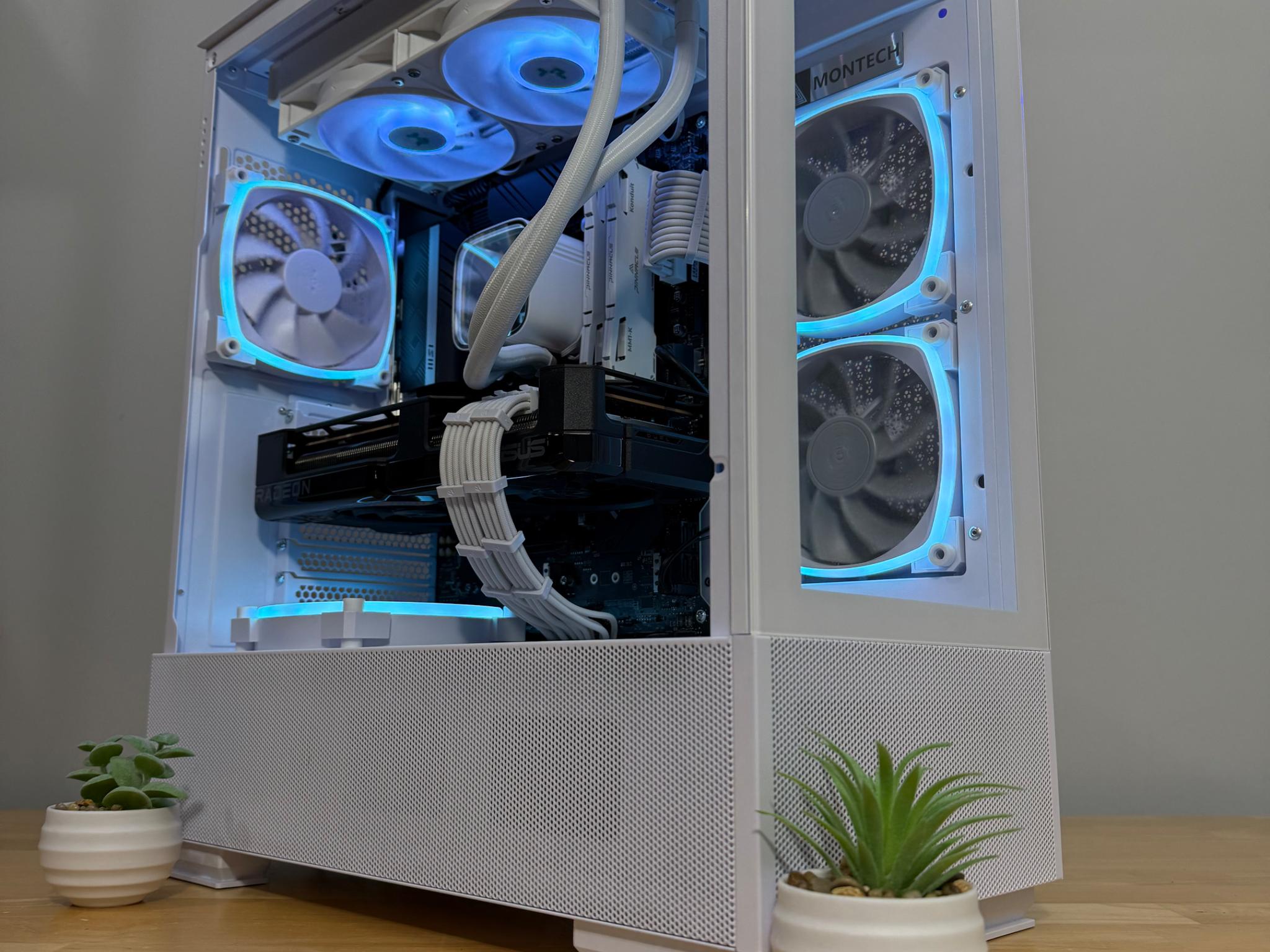 🧊ICE🧊-Liquid Cooled High-End Gaming PC-Rx 7800 xt-I5 12600KF-32GB Ram-1TB SSD