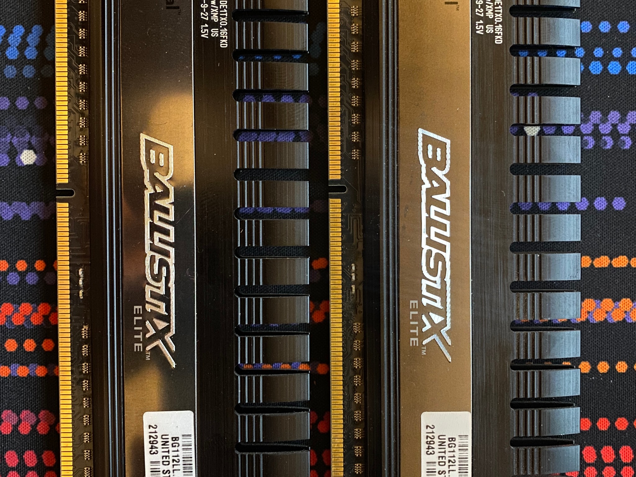 Crucial Ballistix Elite DDR3-1866 (PC3-14900) — 2× sticks, desktop DIMMs