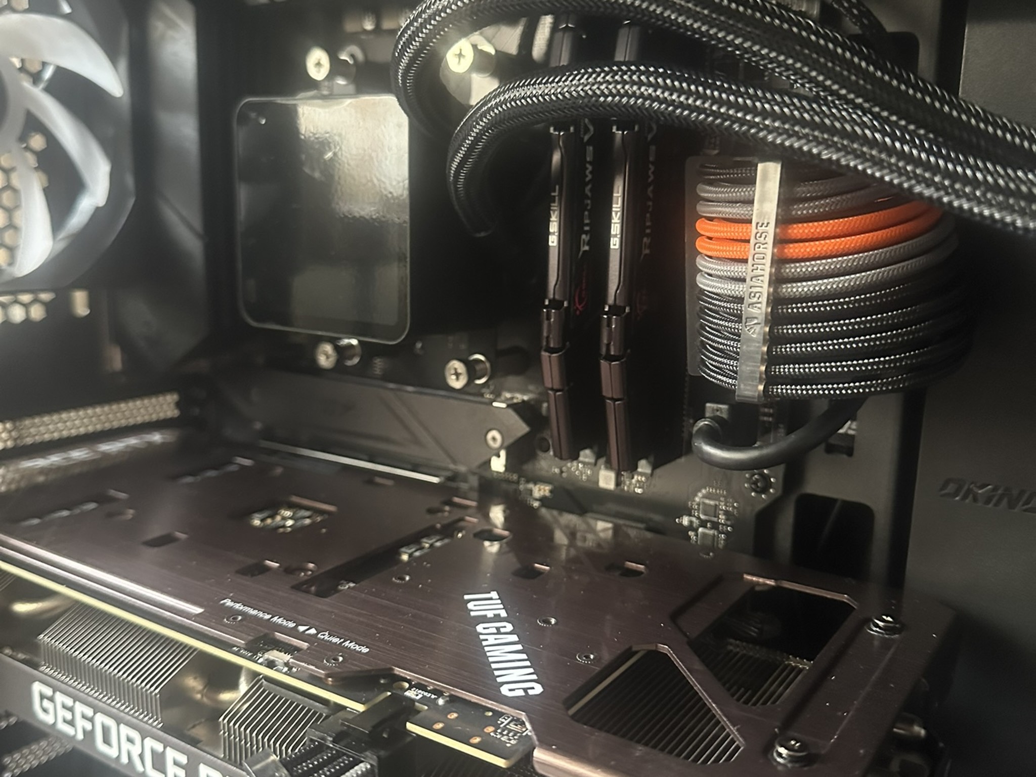 Gaming PC (Ryzen 5 5600G / RTX 3060 / 1TB NVME / 32GB RAM)